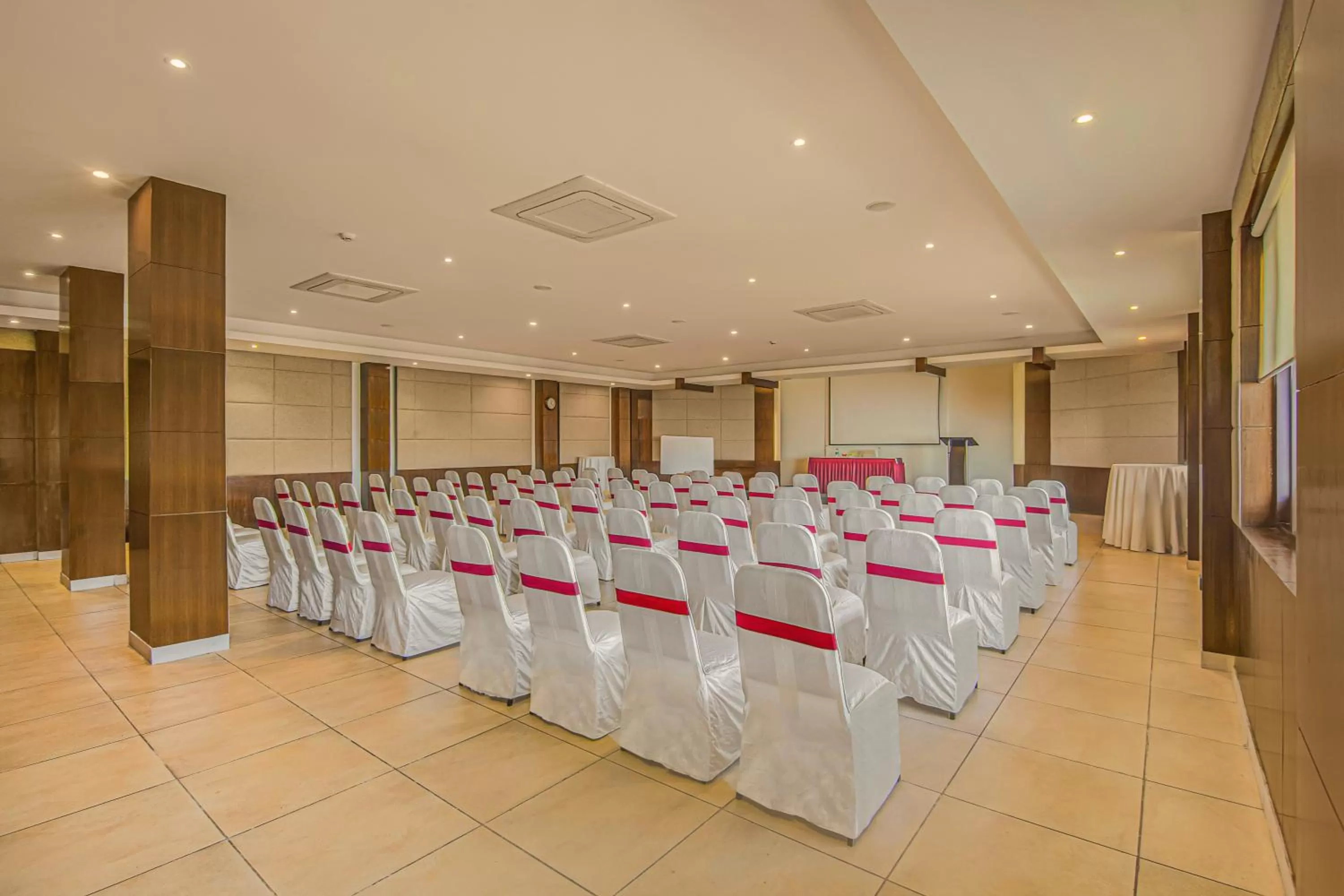 Banquet/Function facilities in Sterling Mussoorie