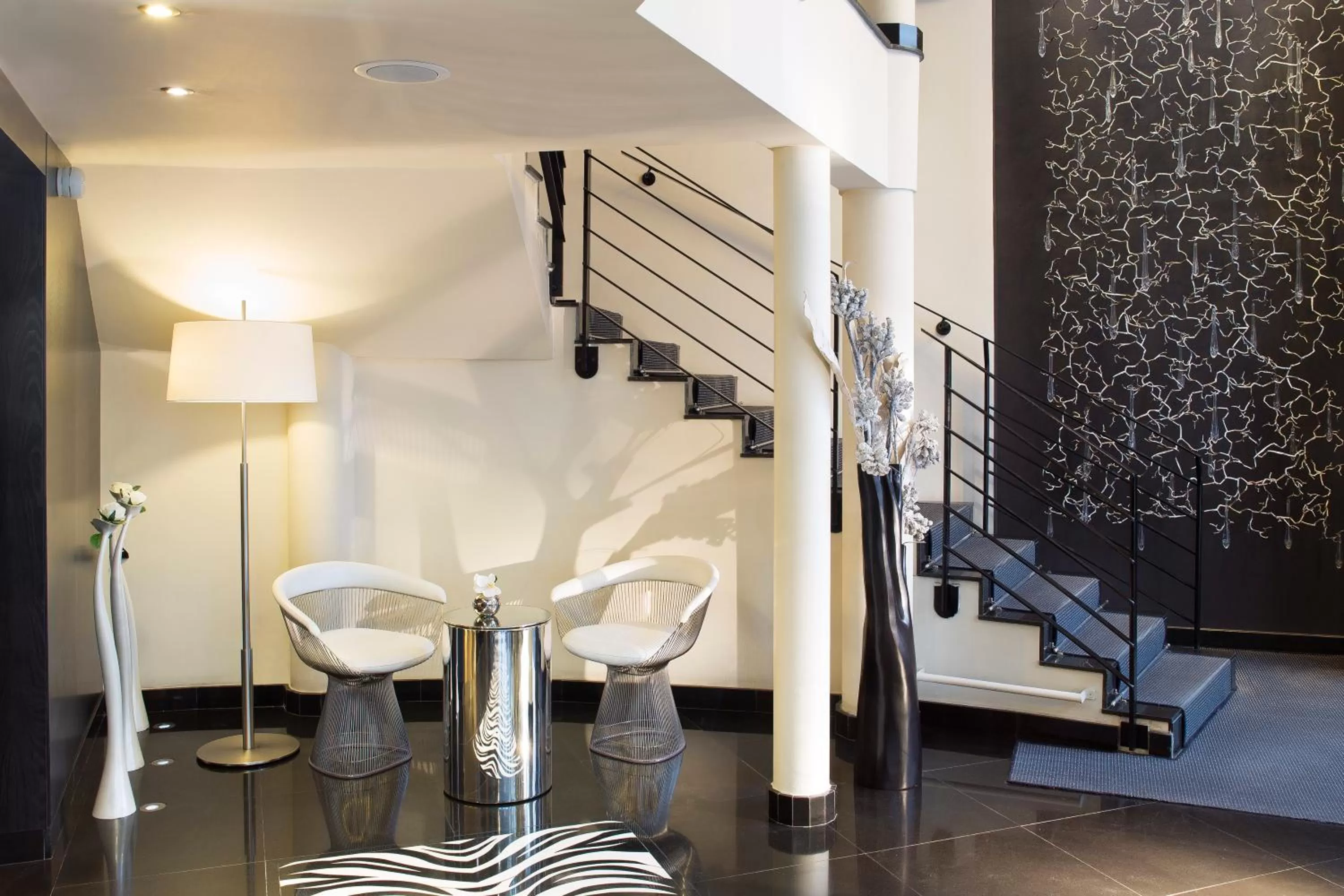 Lobby or reception in Hôtel Le M