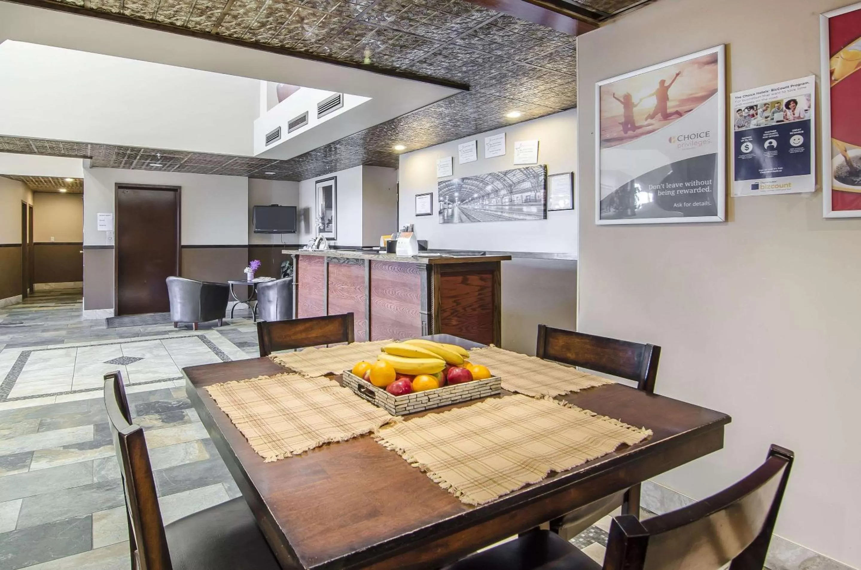 Restaurant/places to eat in Econo Lodge Lloydminster