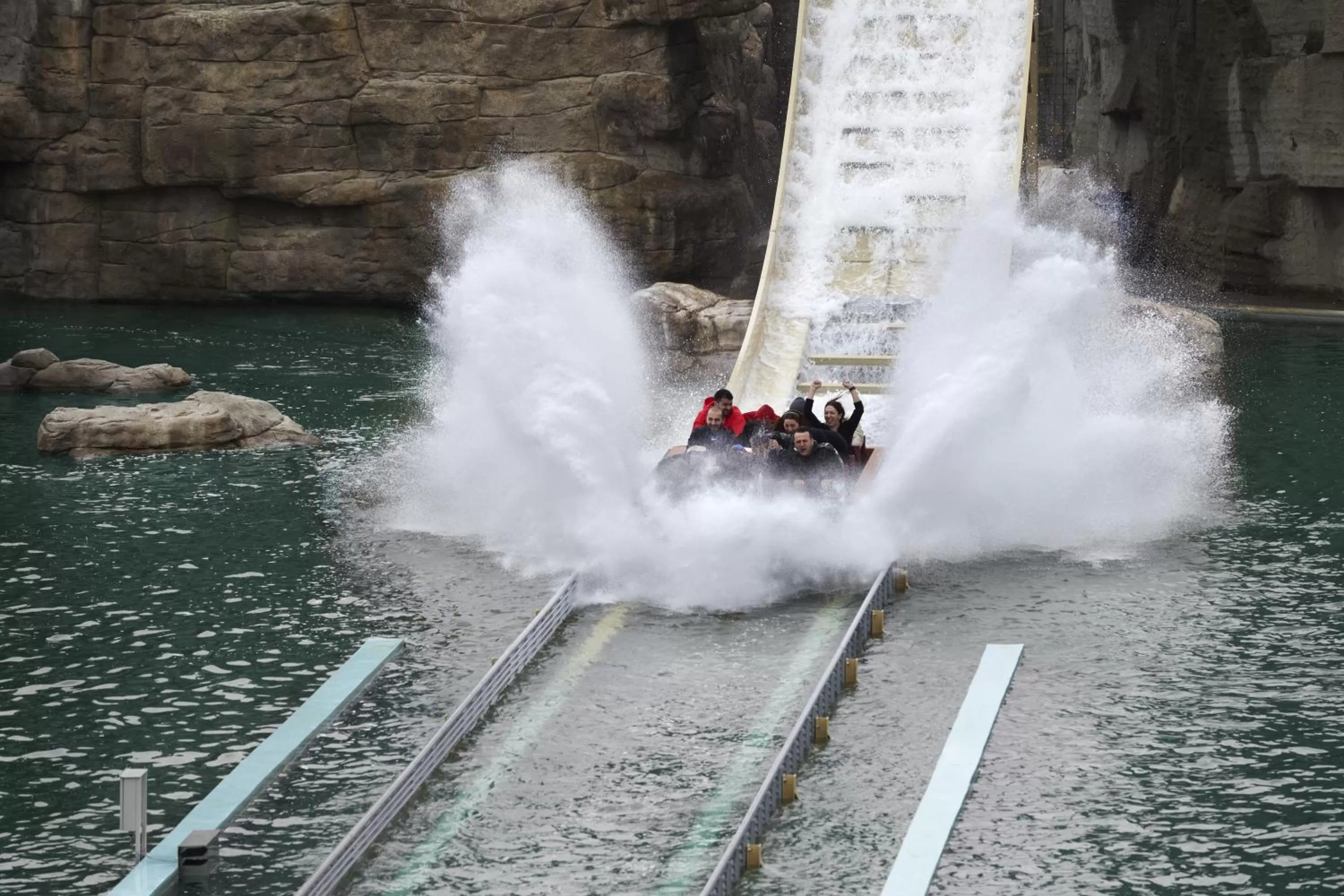 Area and facilities in Vialand Palace Hotel