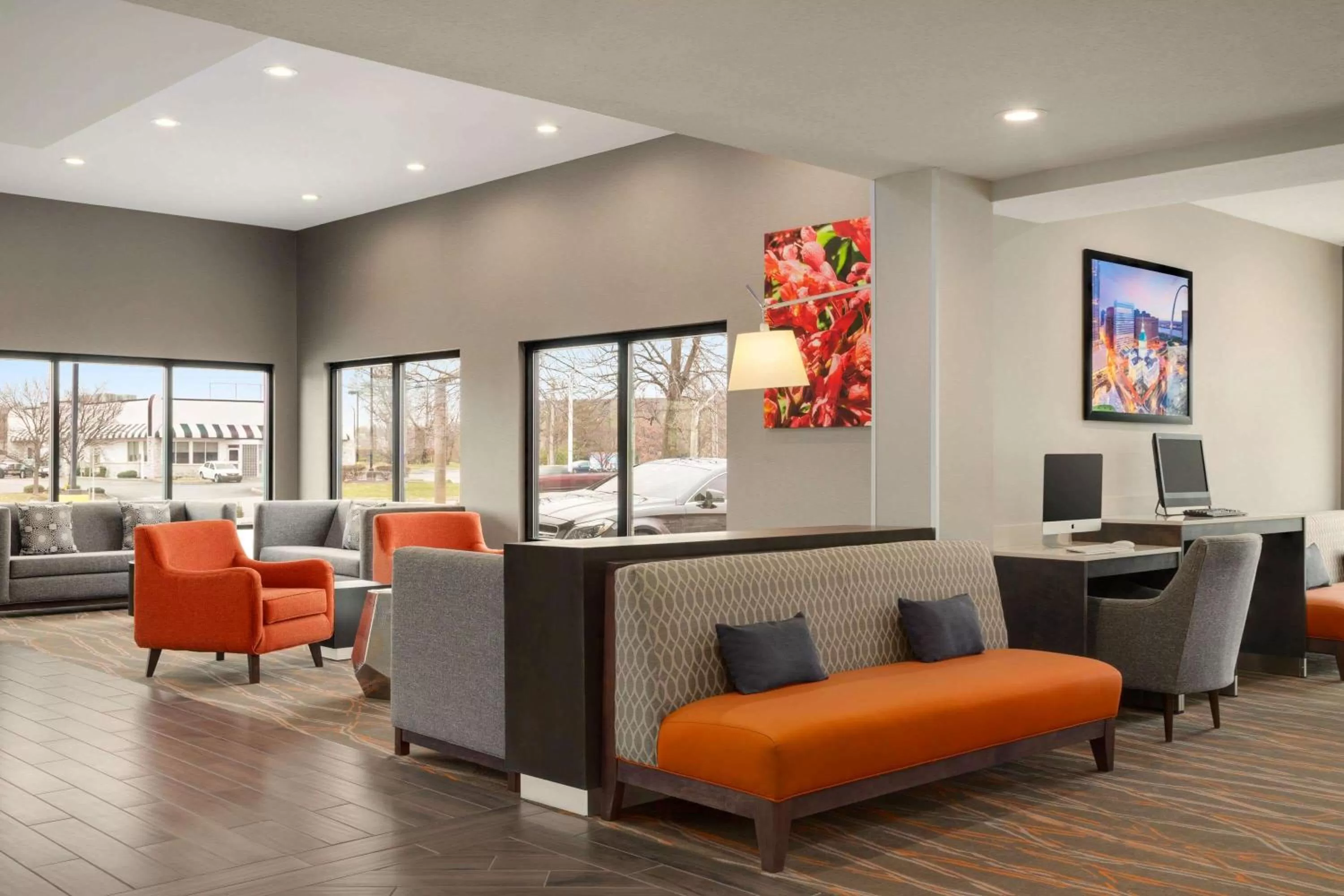 Lobby or reception in La Quinta Inn & Suites by Wyndham St Louis Route 66