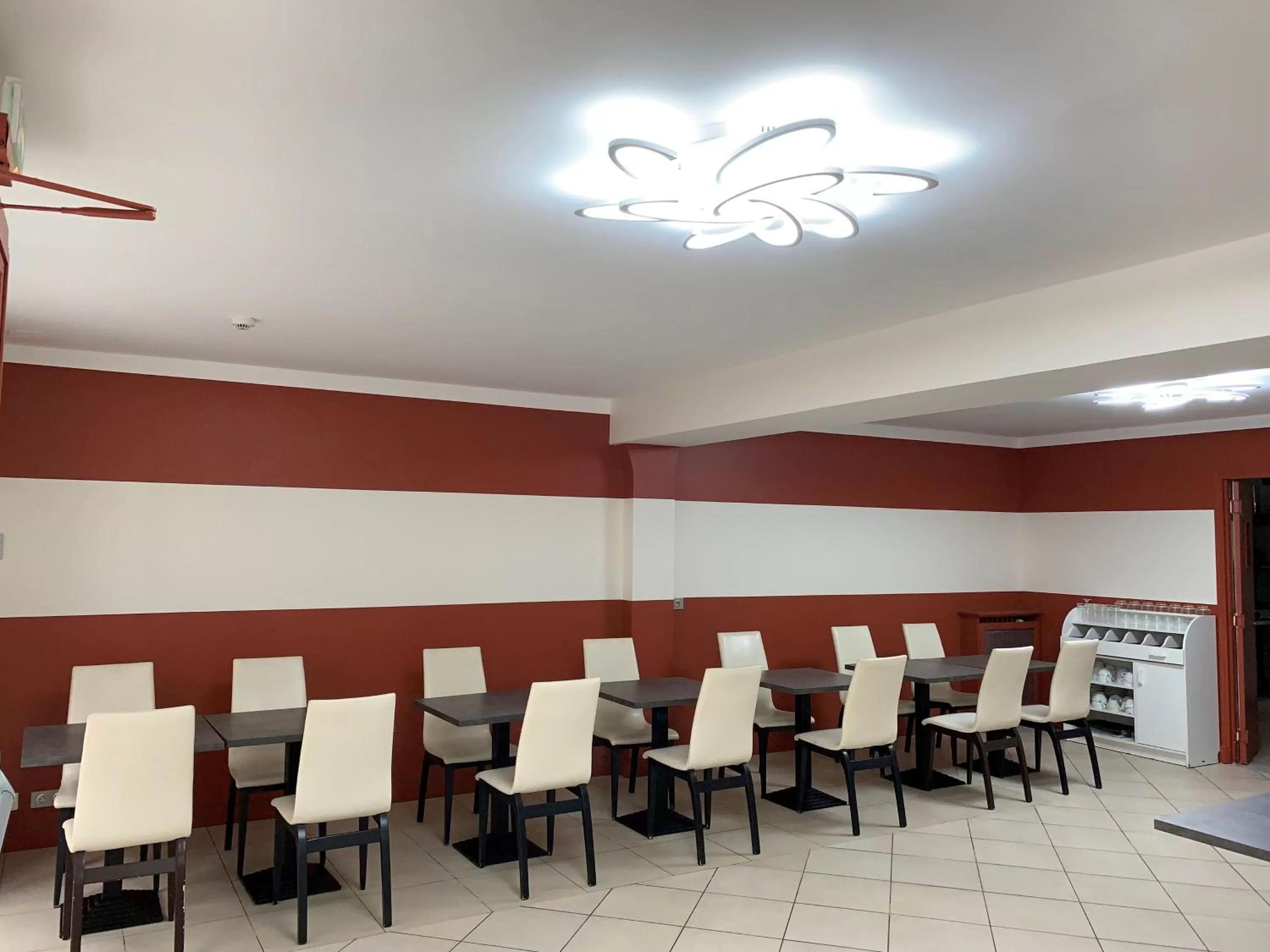 Breakfast in Hôtel Eiffel XV