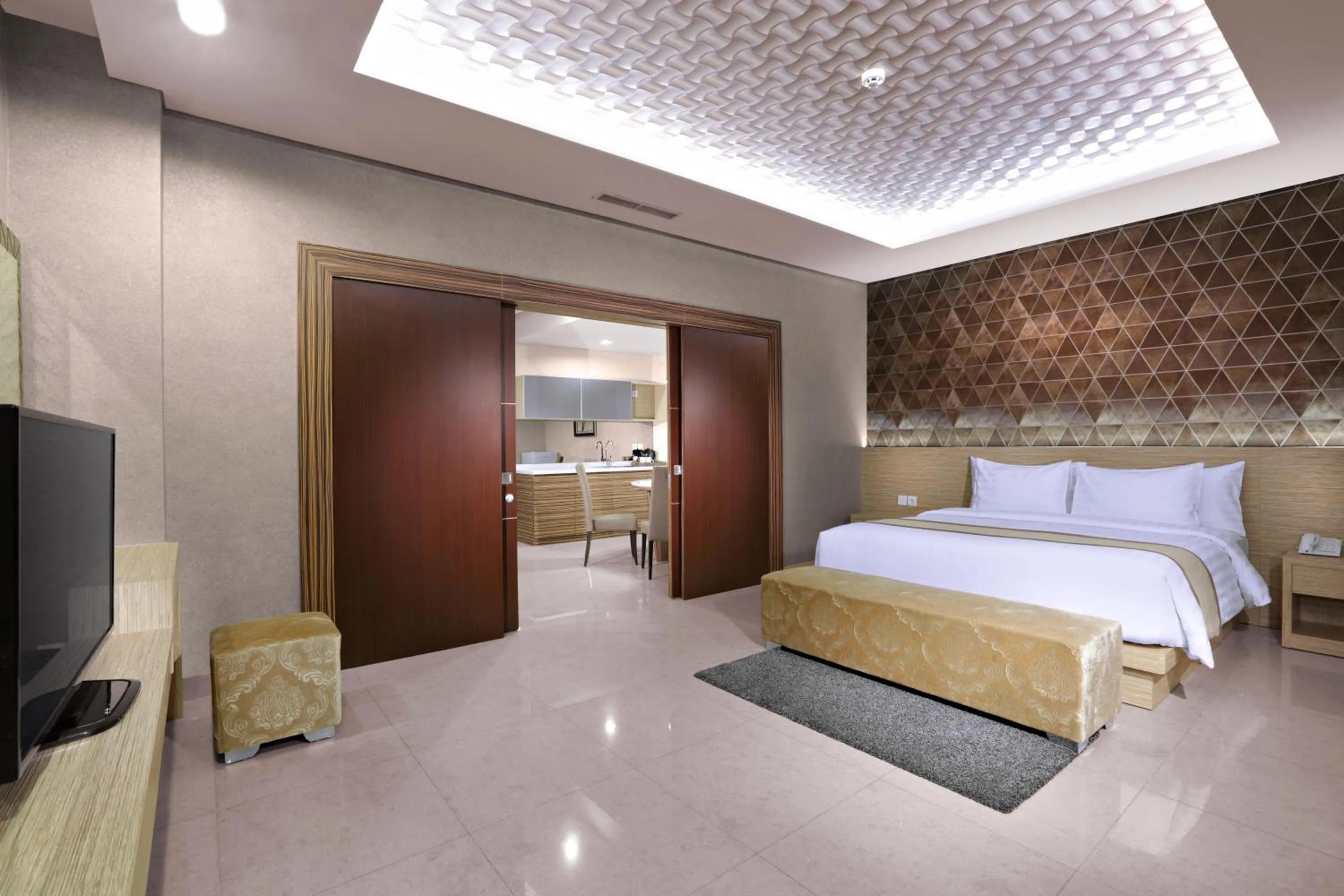Bed in Aston Imperial Bekasi Hotel & Conference Center