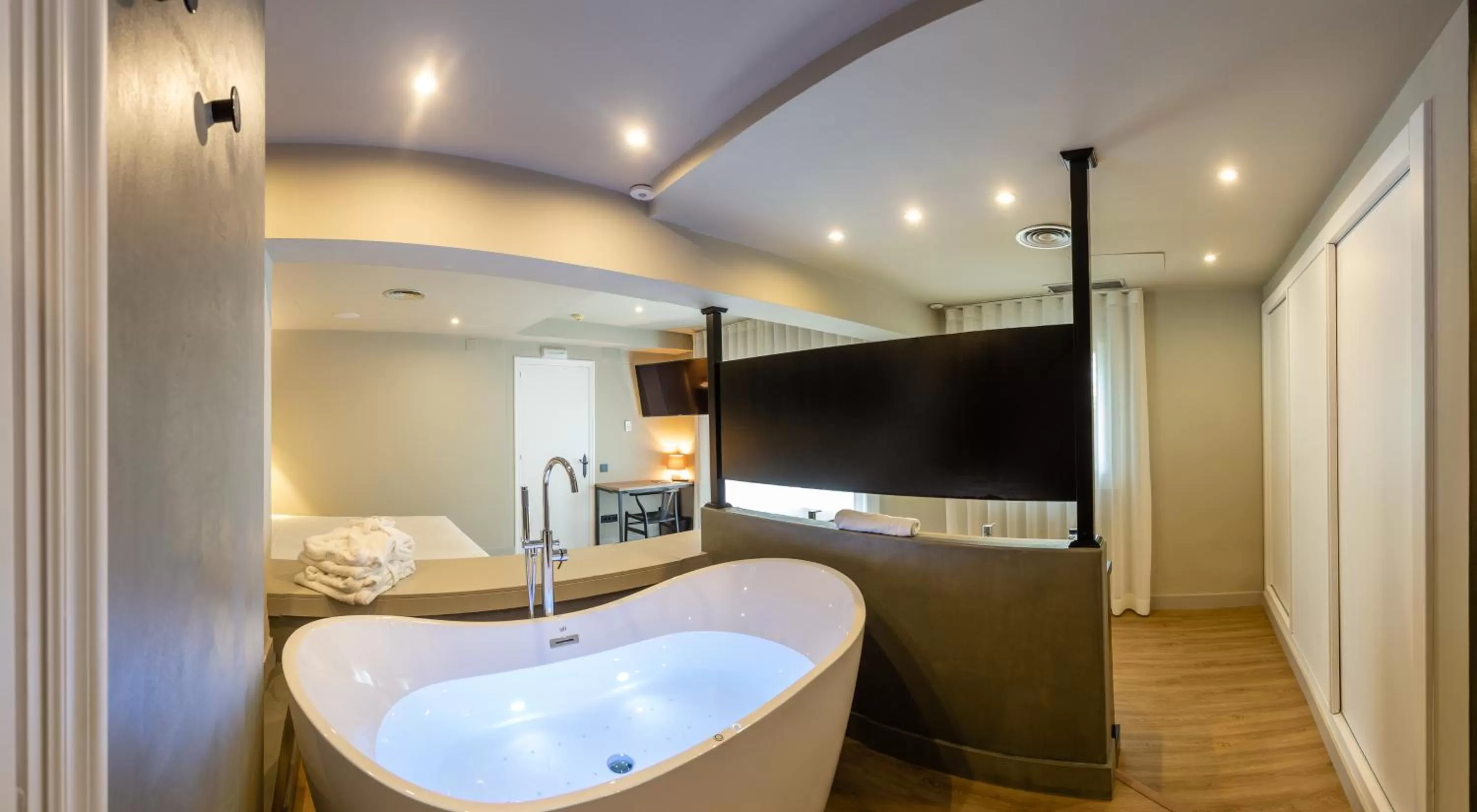 Photo of the whole room in Mas de la Sala