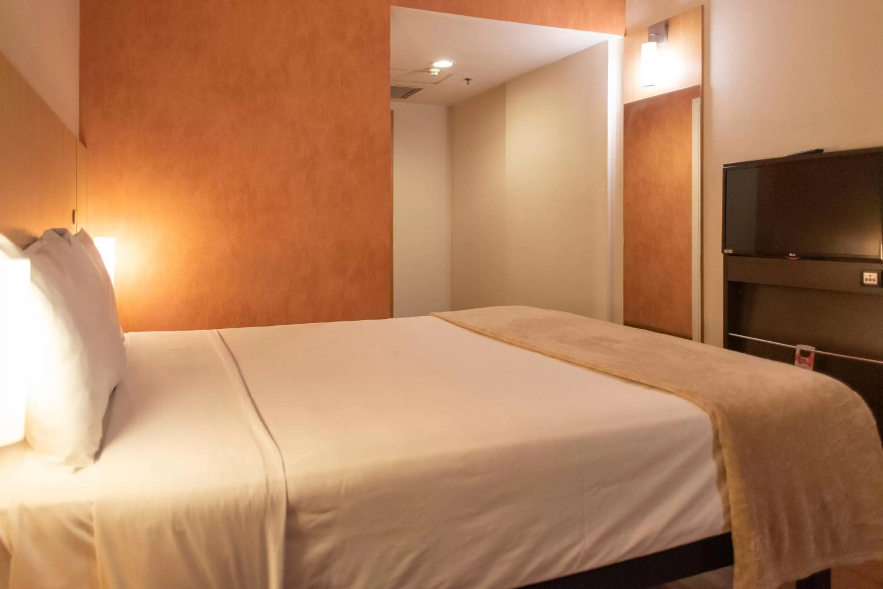 Bedroom, Bed in ibis Sao Paulo Barra Funda