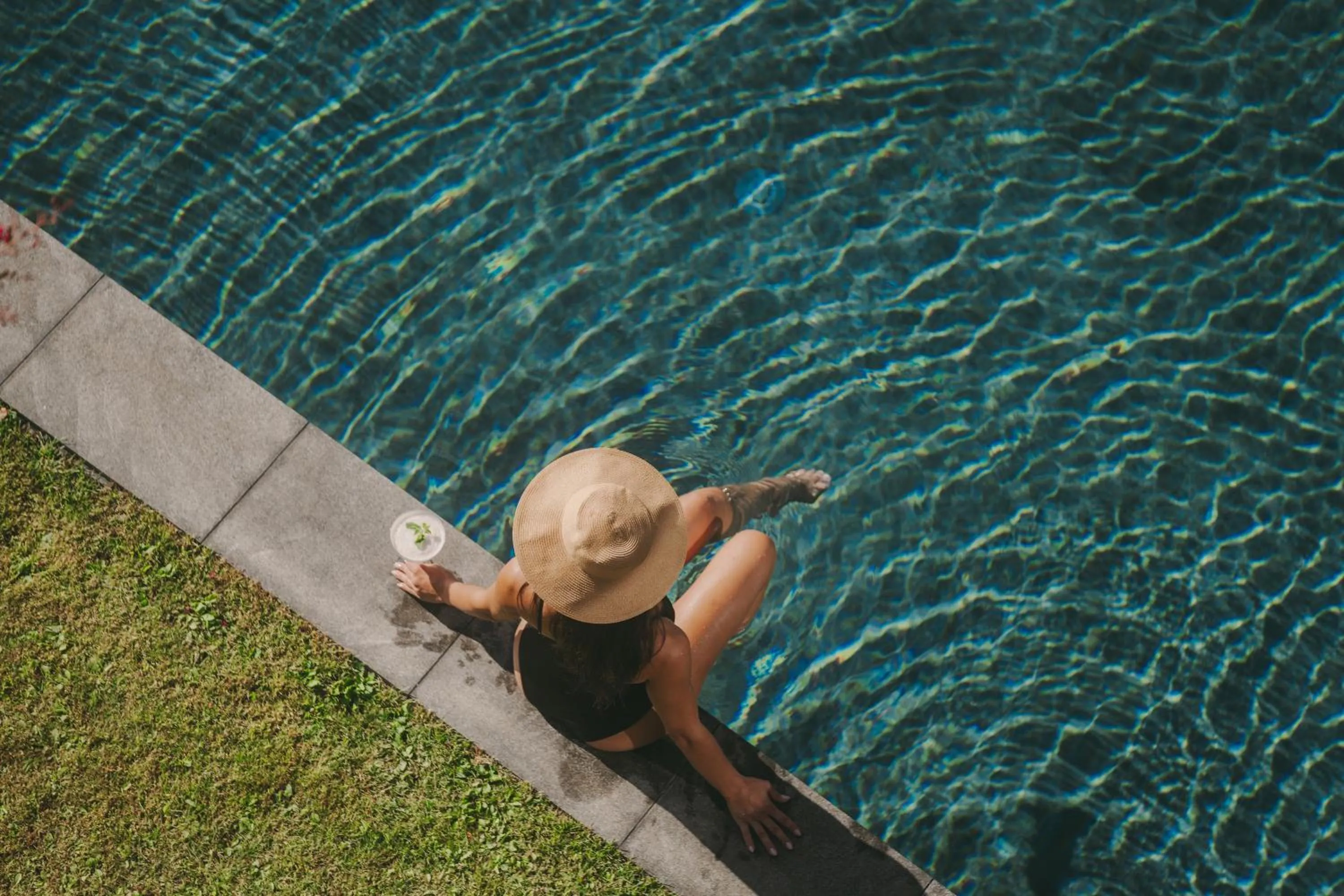 Swimming pool in Avidea - Adults Only