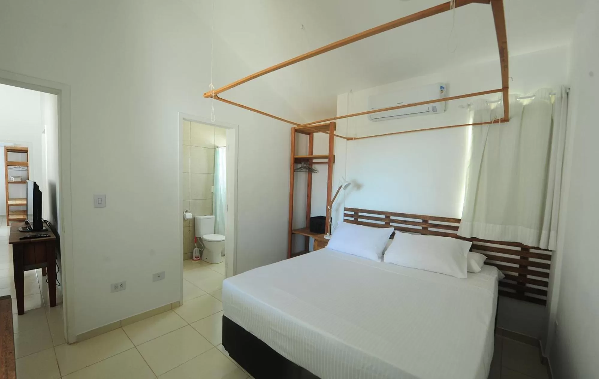 Bedroom, Bed in Manga Verde Beach Residence