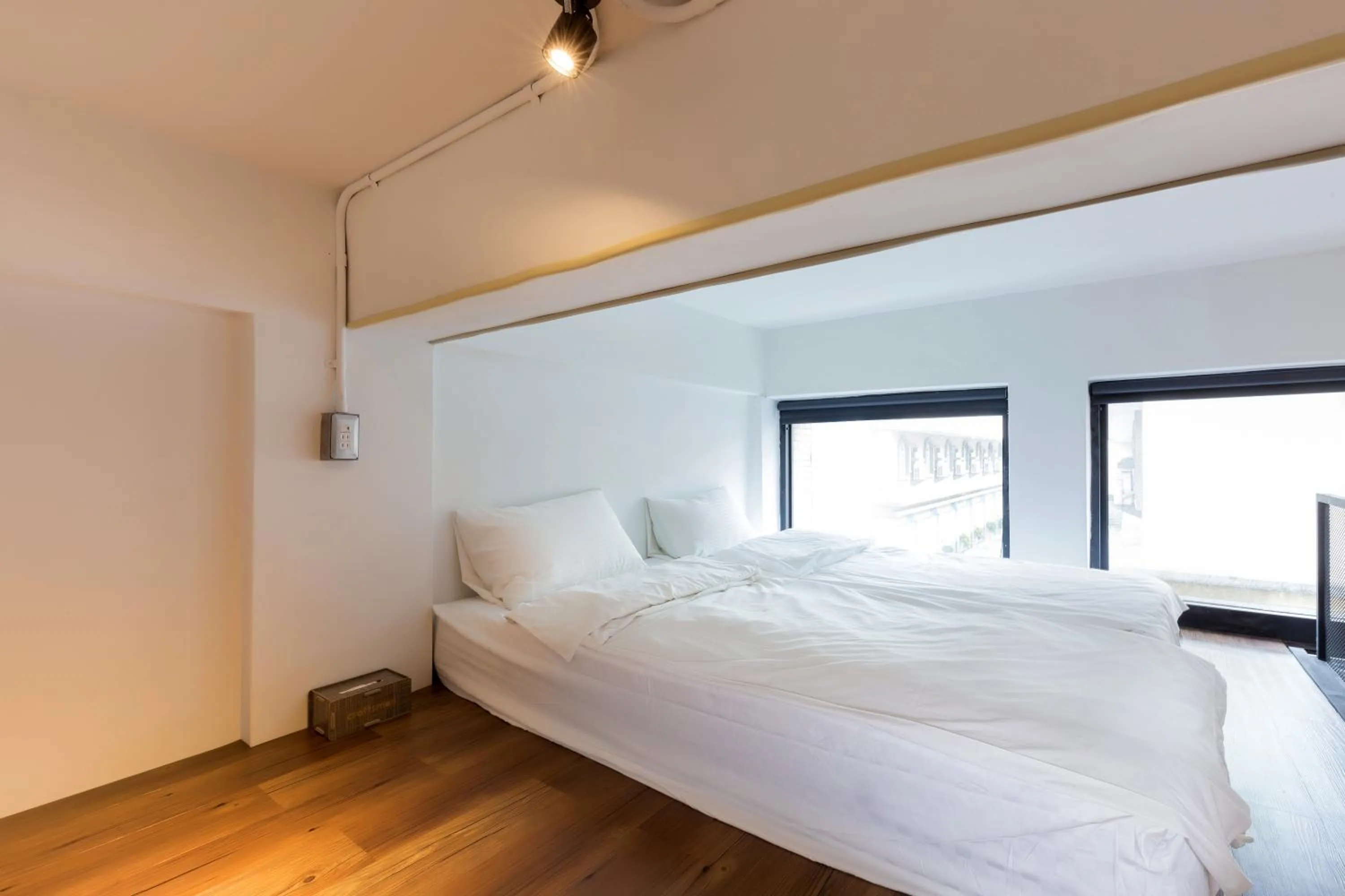 Bedroom, Bed in You Worth Inn