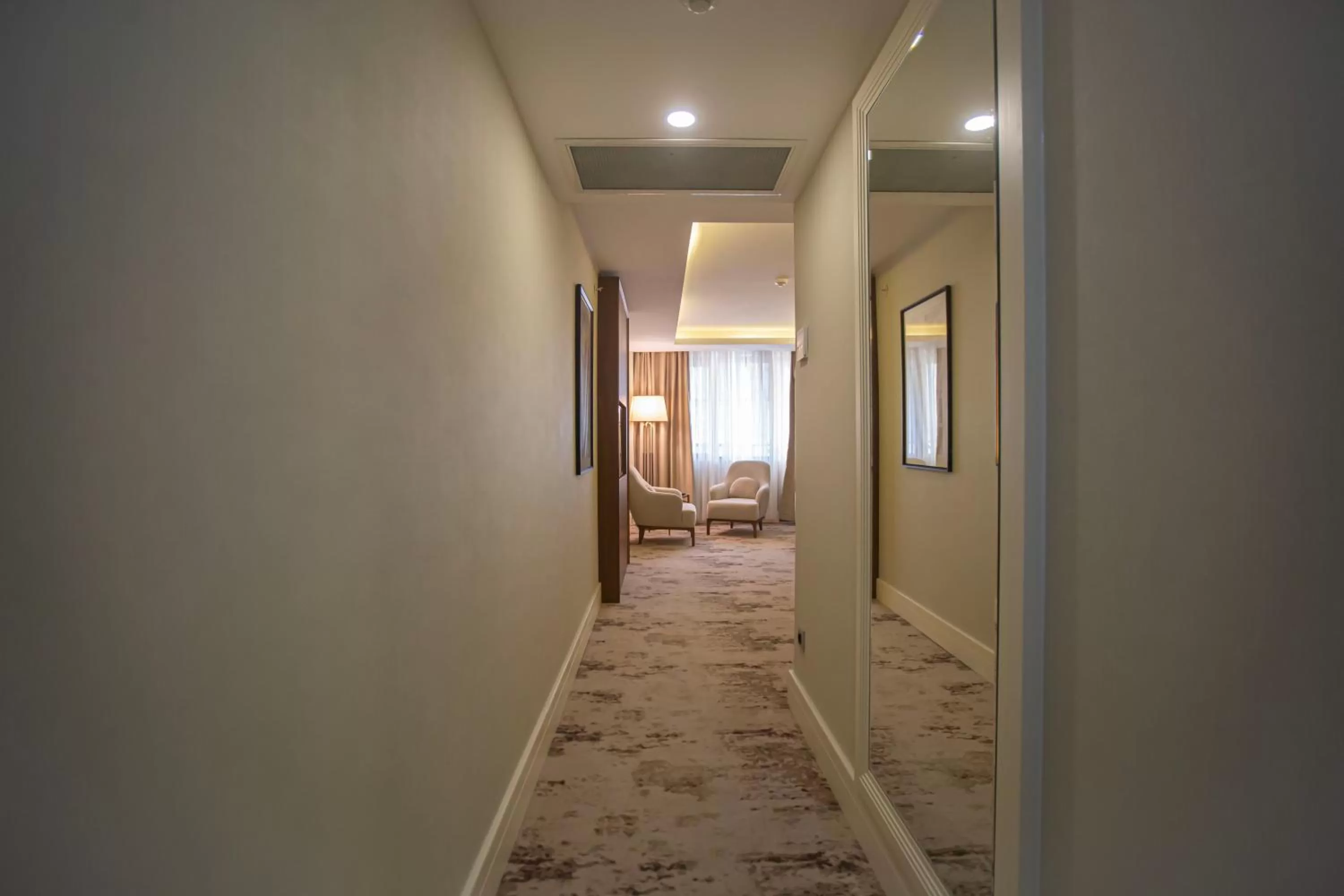 Seating area in Ramada Plaza Sultanahmet