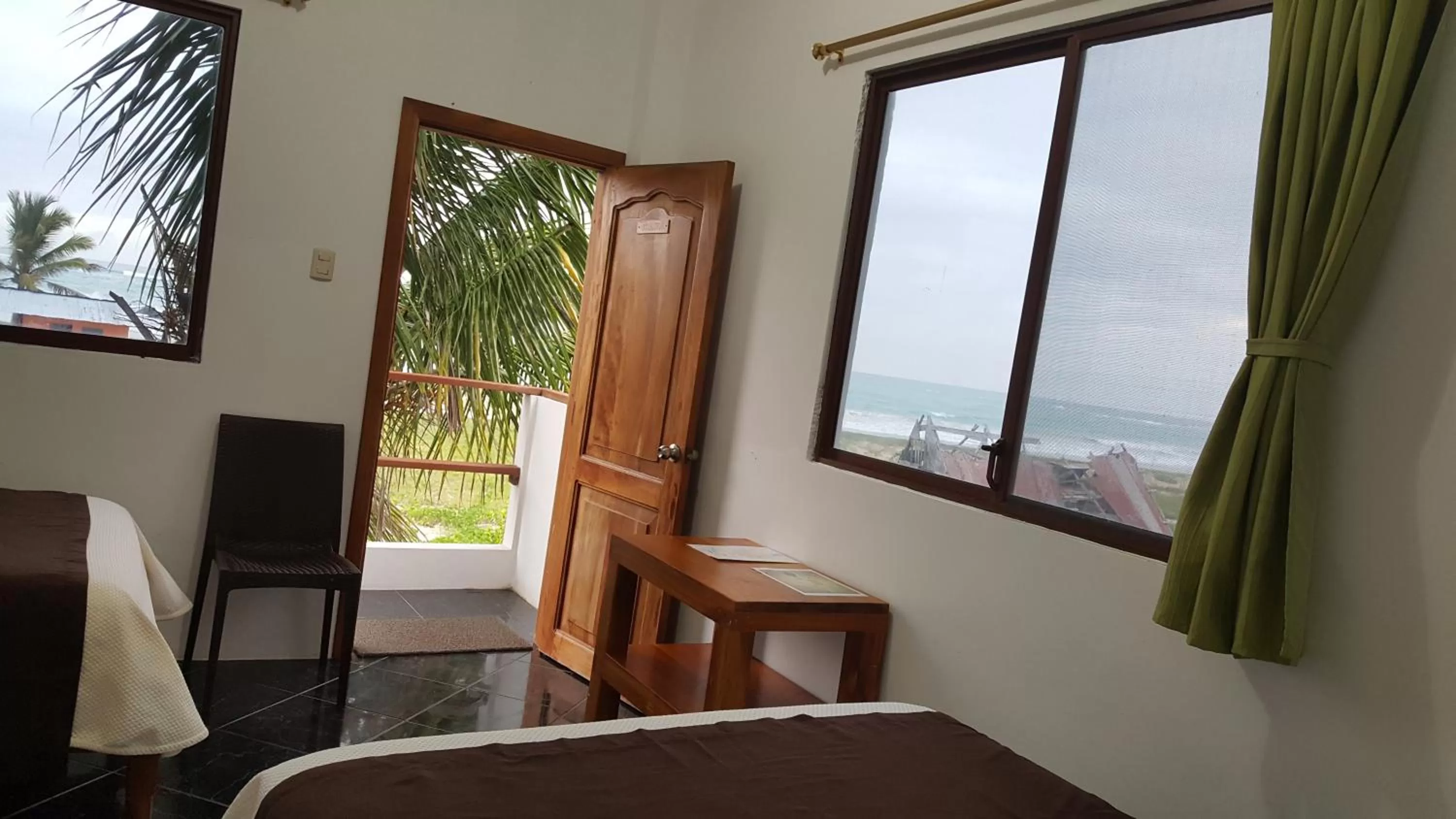 Photo of the whole room, Seating Area in Hotel La Jungla