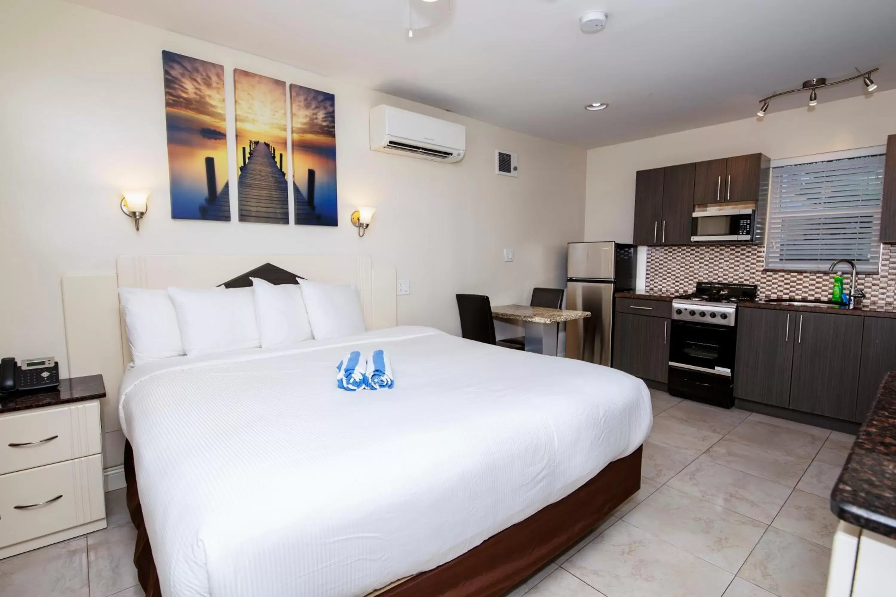 King Studio in Caribbean Resort by the Ocean King Studio in Caribbean Resort by the Ocean