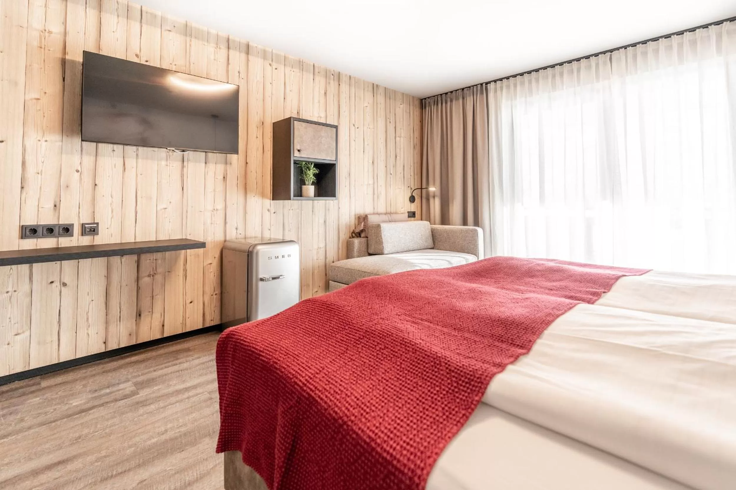 Bedroom, Bed in Hotel Astrid - Ski In - Ski Out