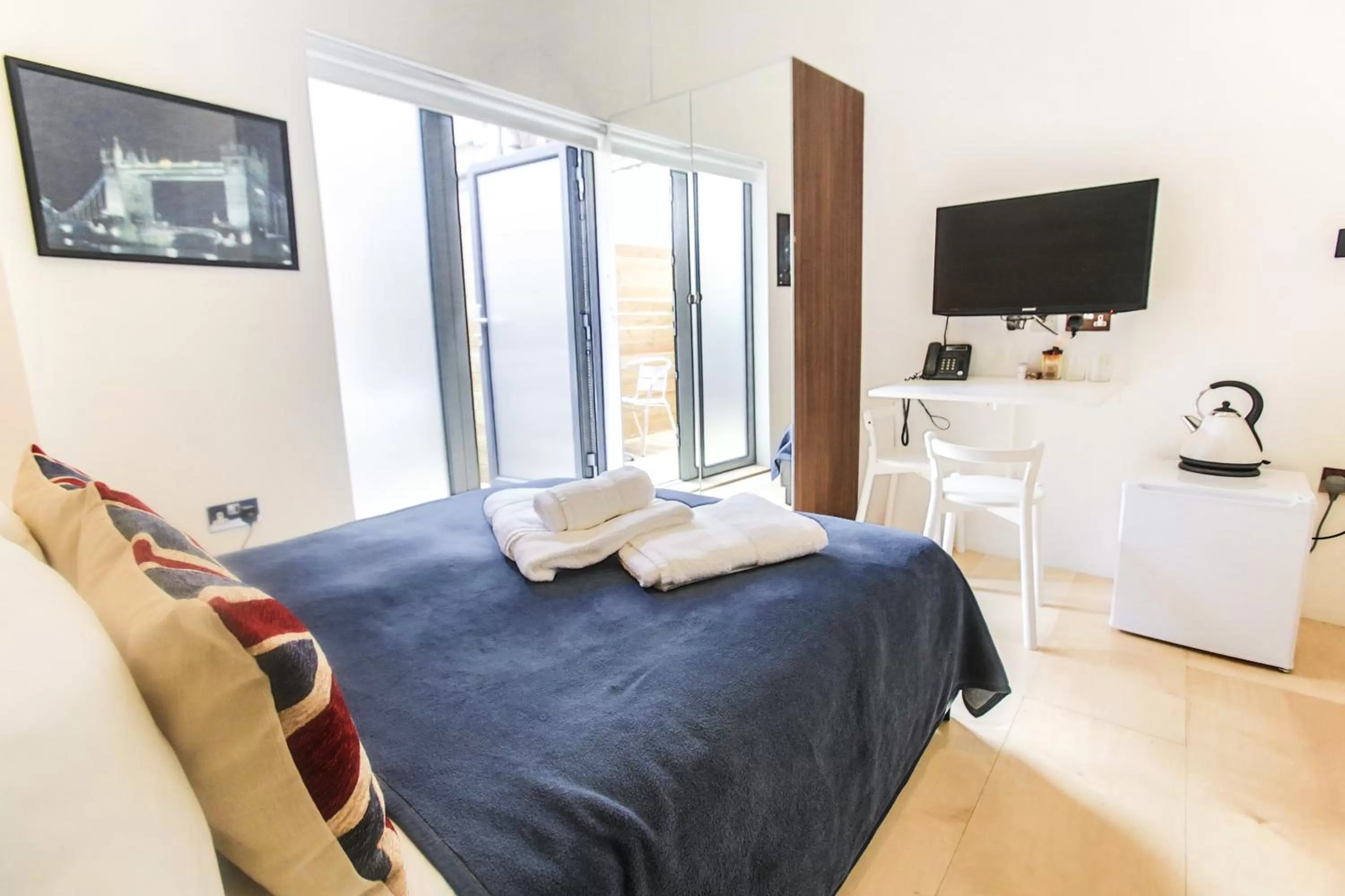 Bed in Room Home Stay