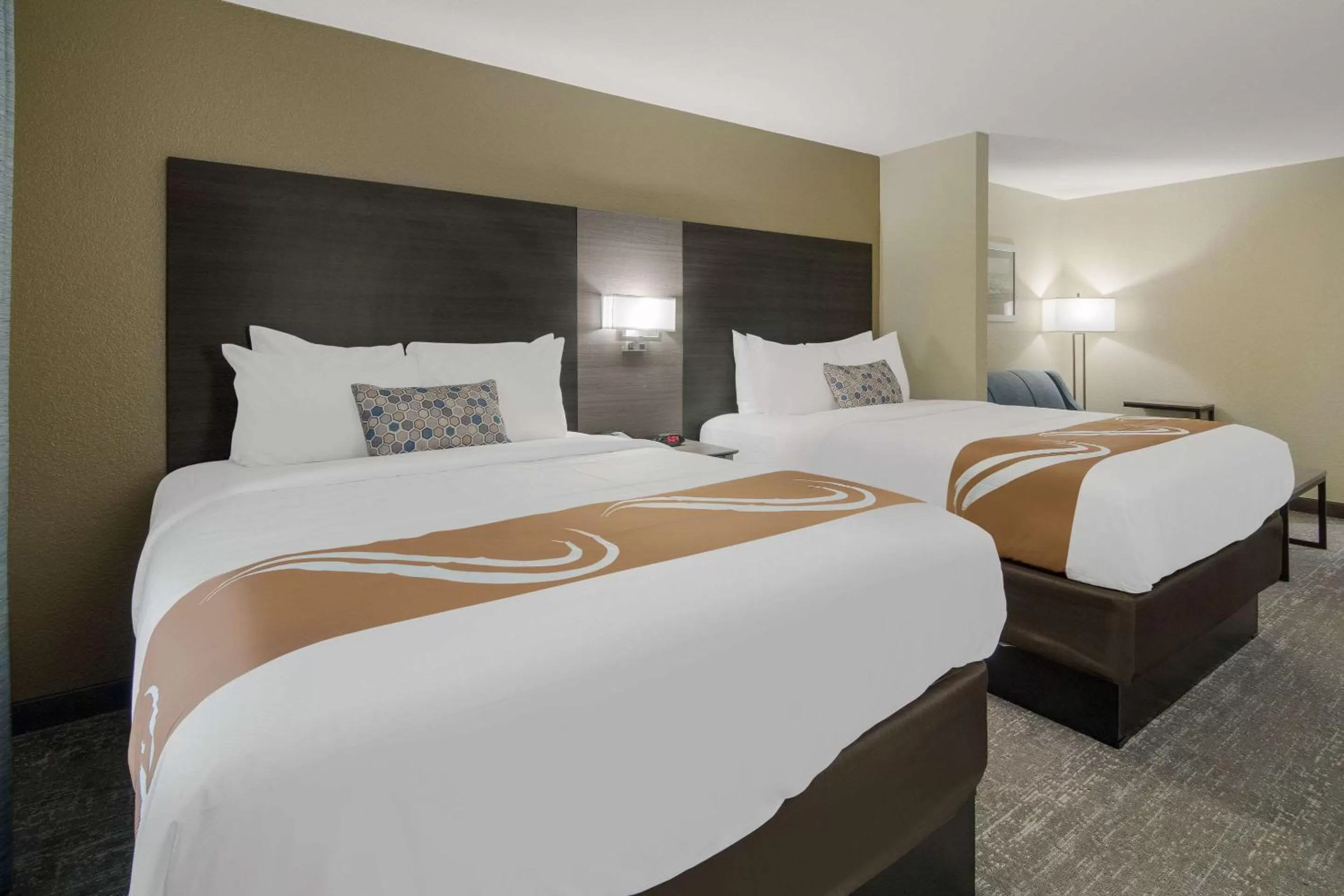 Bedroom, Bed in Quality Inn & Suites Roanoke - Fort Worth North