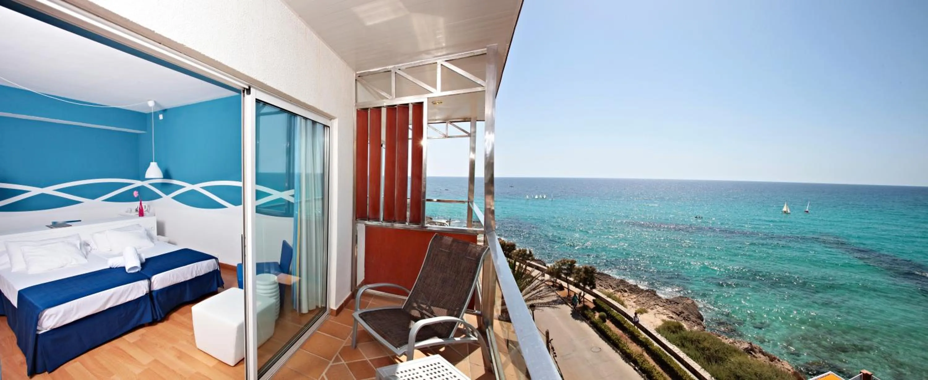 Sea view, Bed in Hotel Clumba