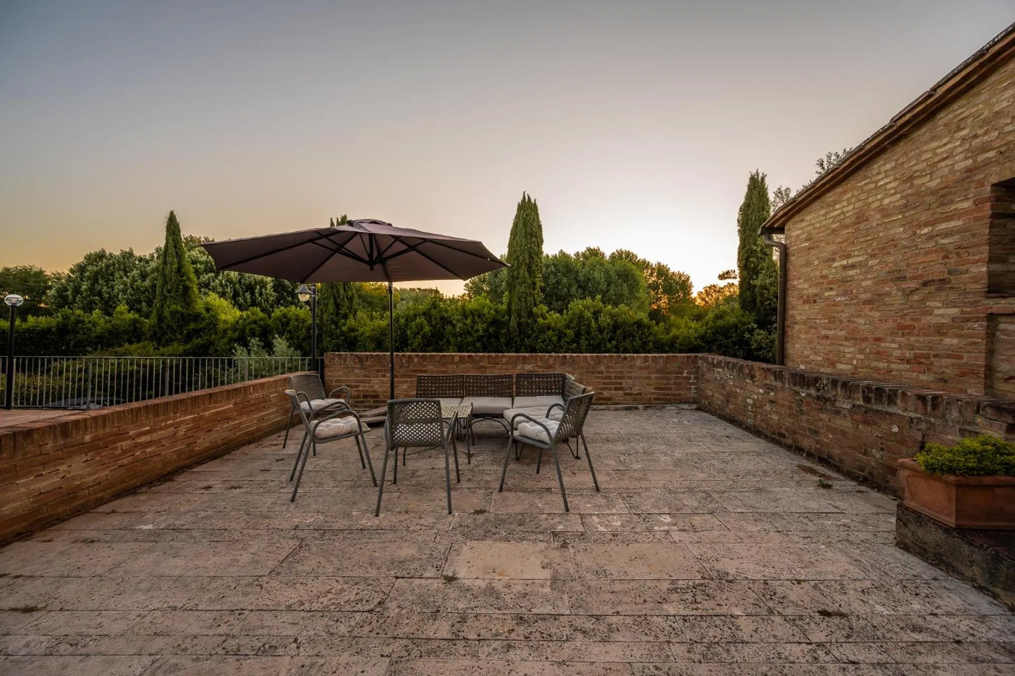 Patio in Hotel More di Cuna