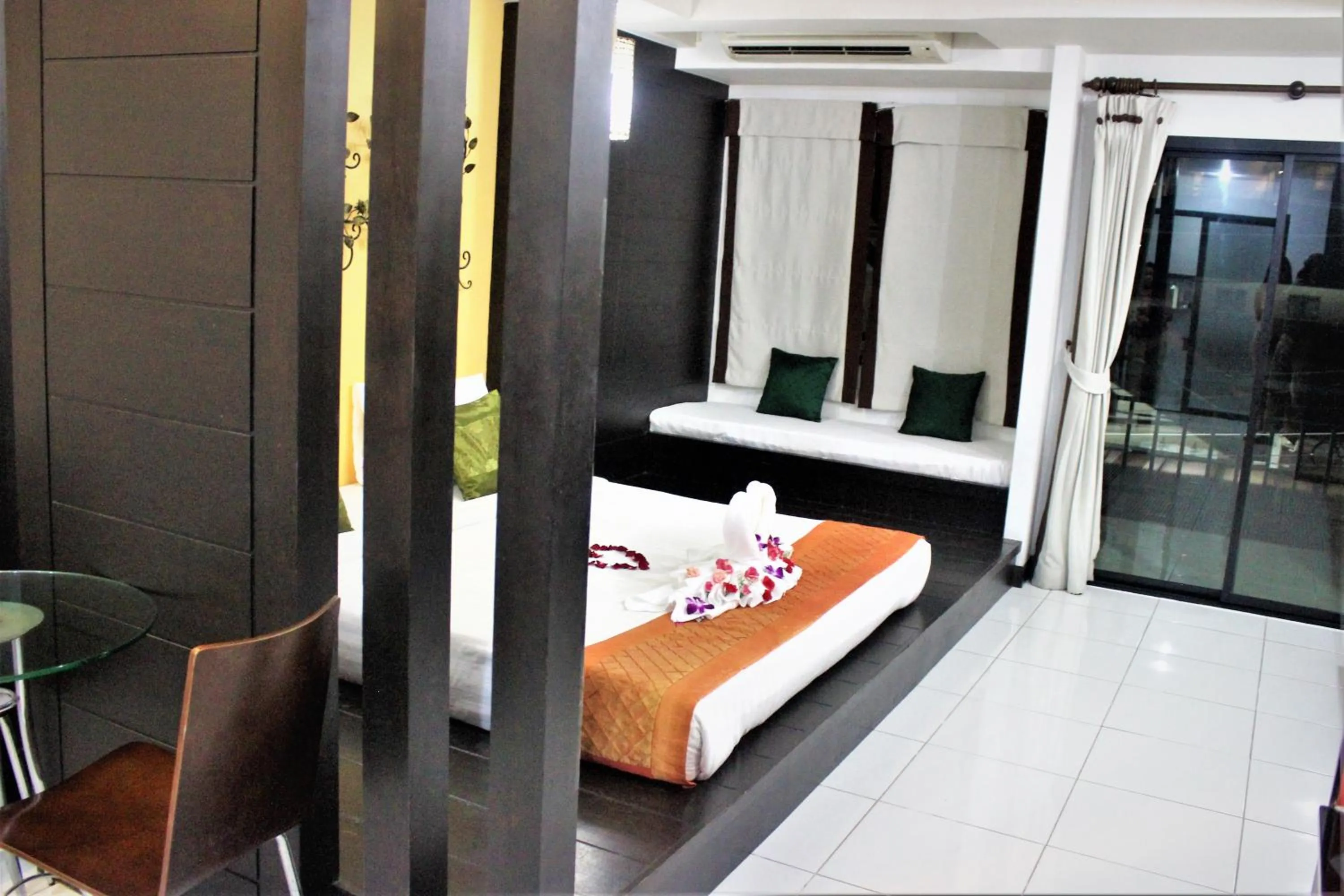 Amber Residence - SHA Plus