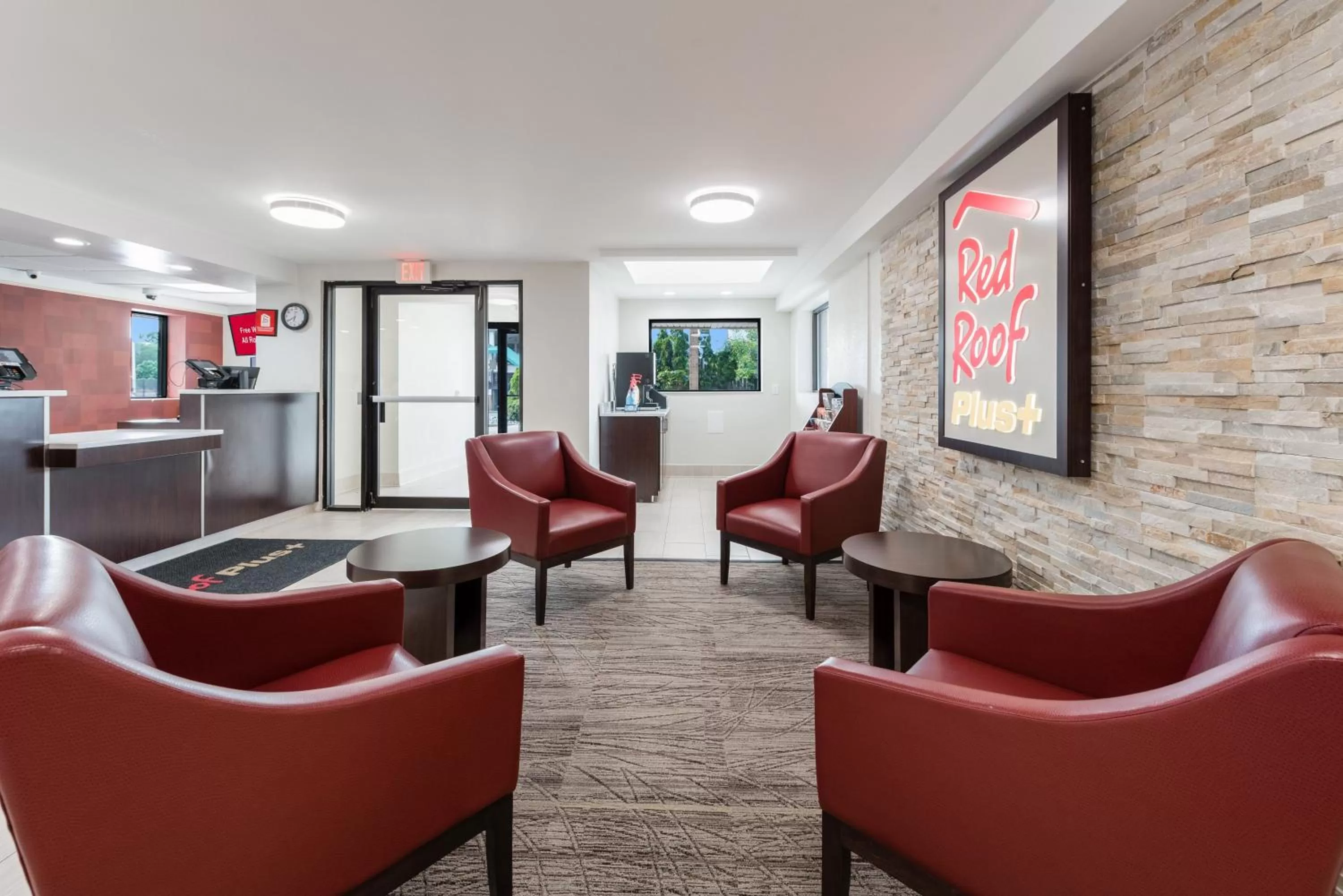 Lobby or reception in Red Roof Inn PLUS+ Columbus - Worthington