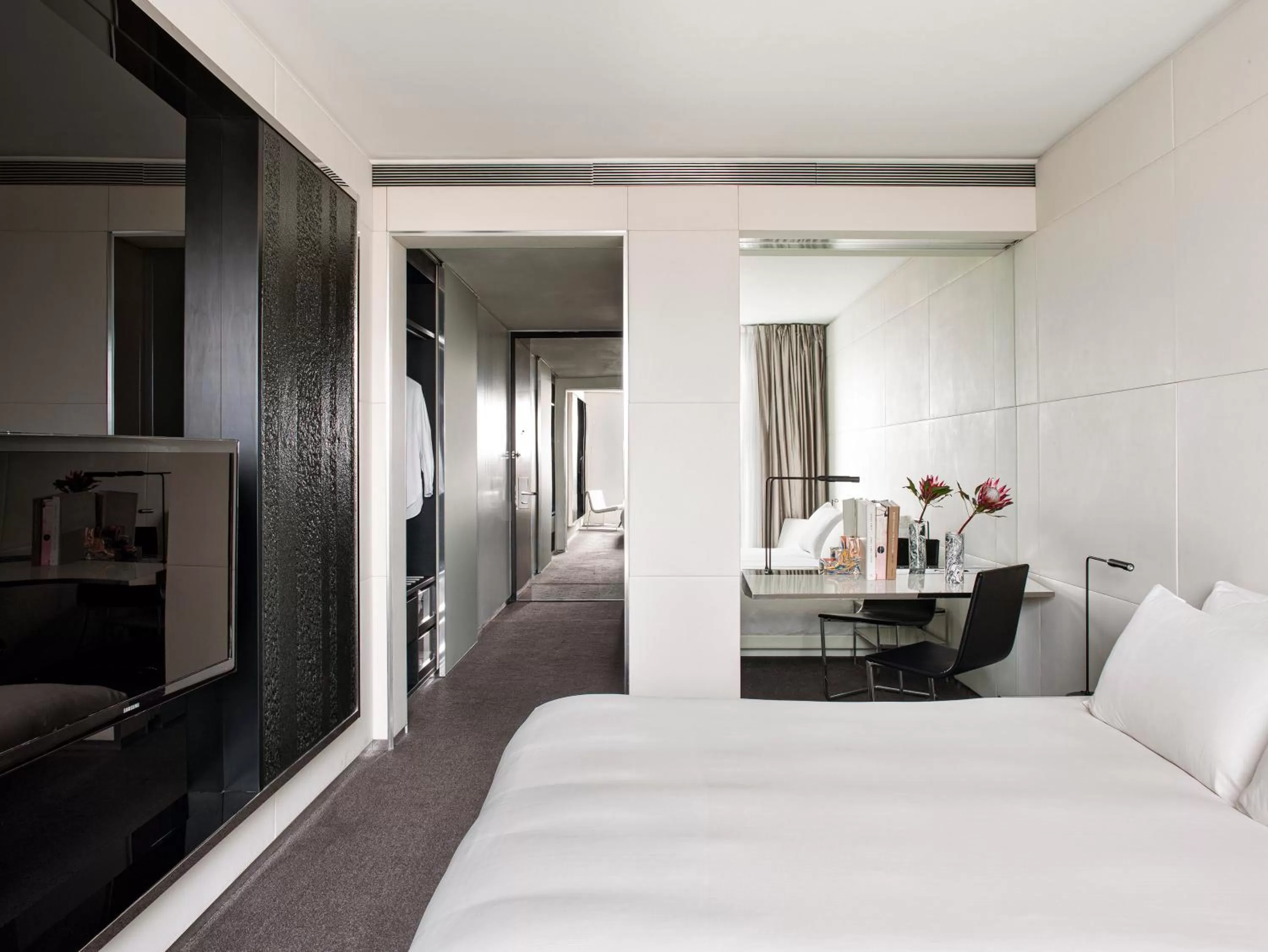 Bedroom, Bed in ME London by Melia - Covent Garden