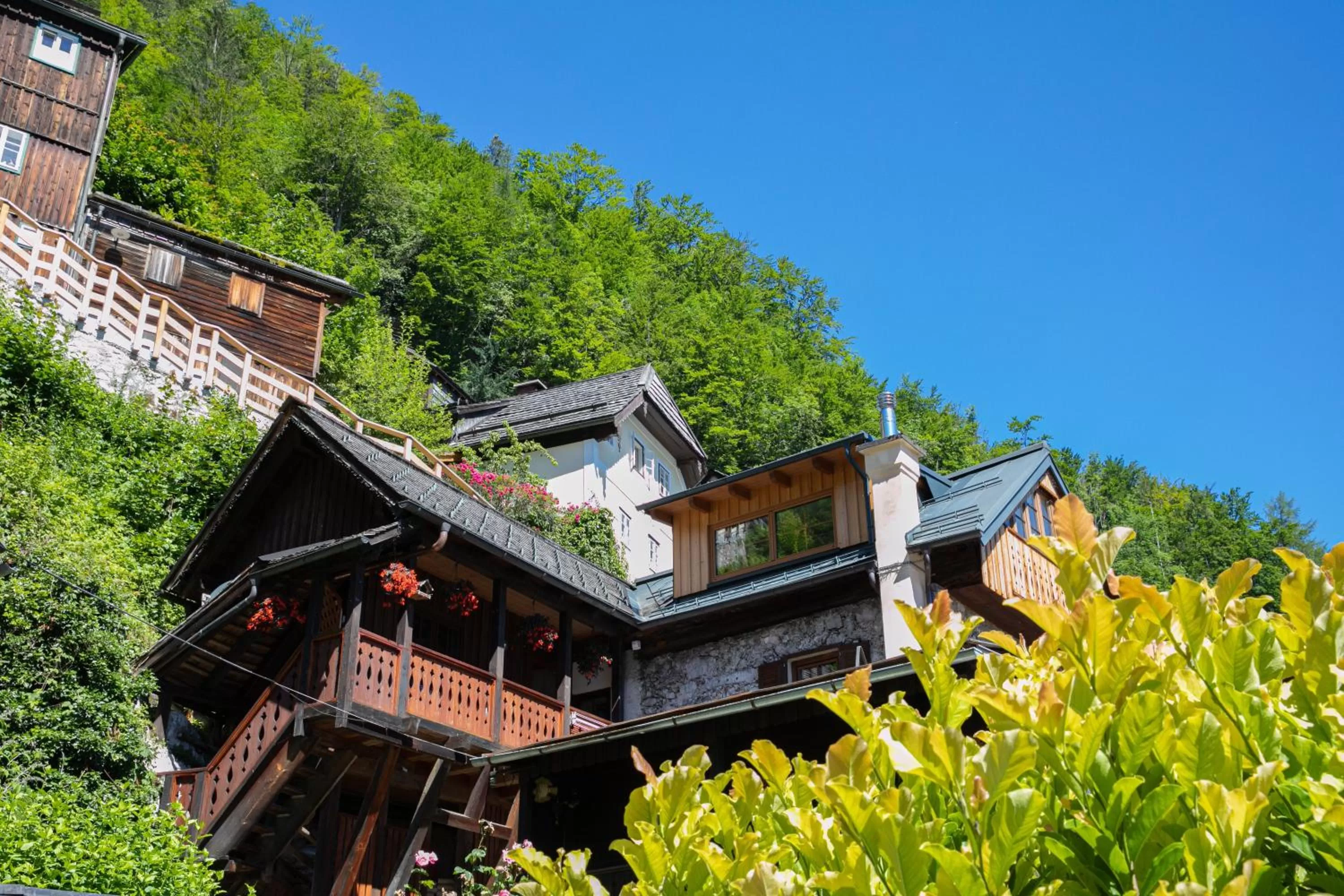 Property building in Weisses Lamm