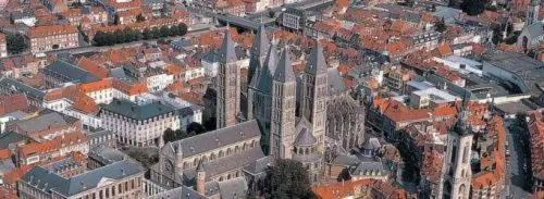 Area and facilities, Bird's-eye View in Floreal Le Panoramique