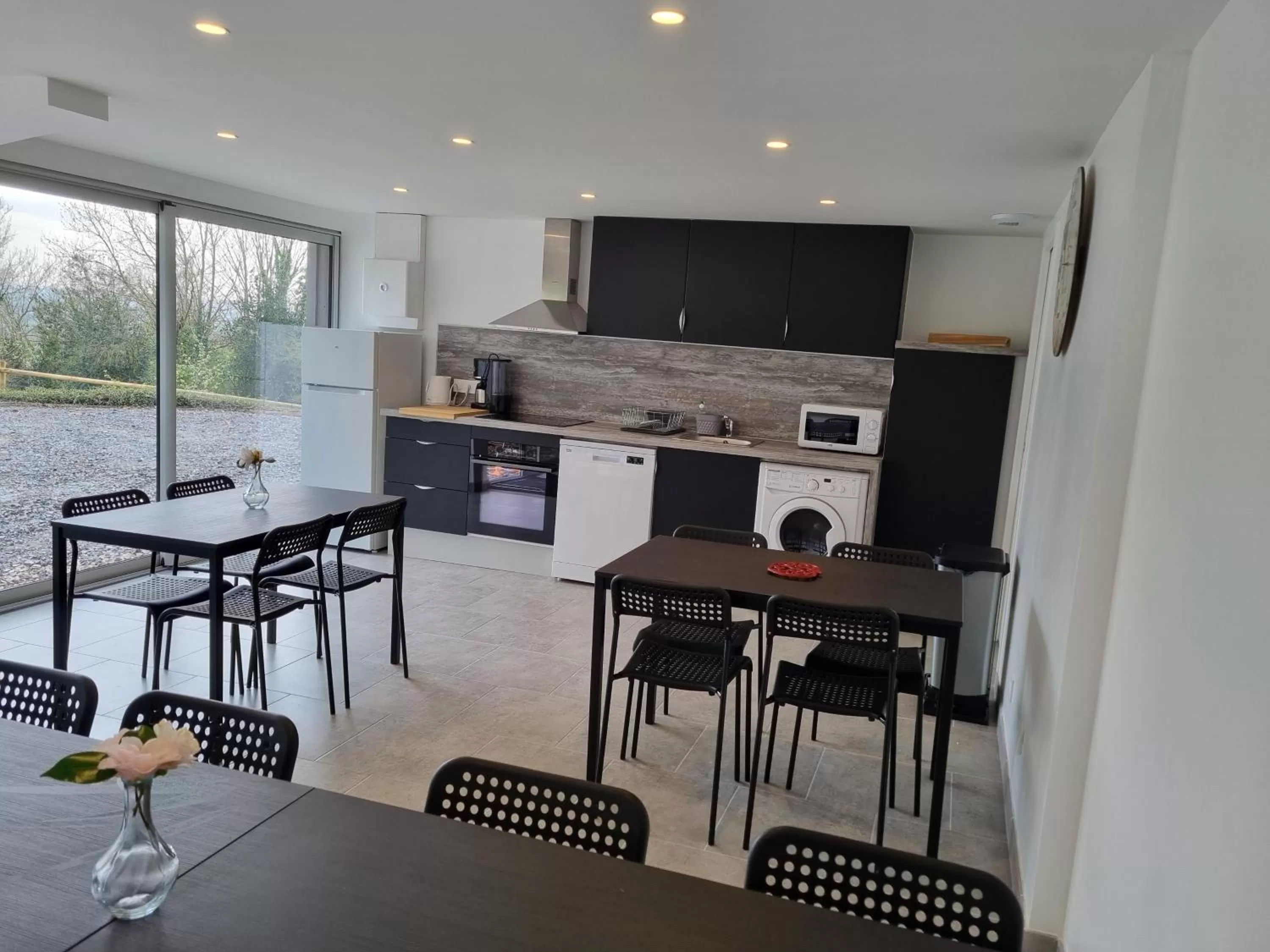 Communal kitchen in Auge Horizon