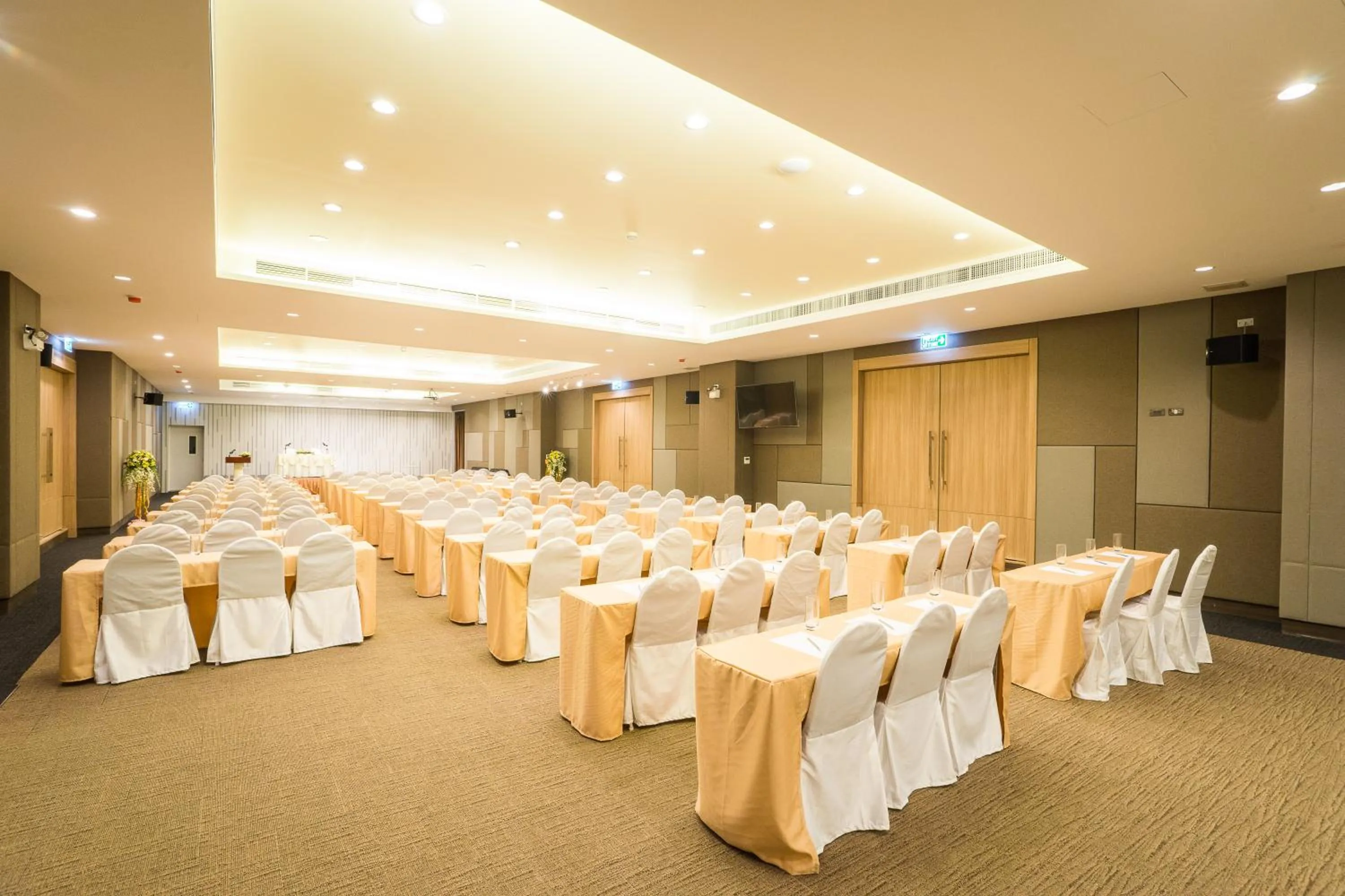 Banquet/Function facilities in Beyond Suite
