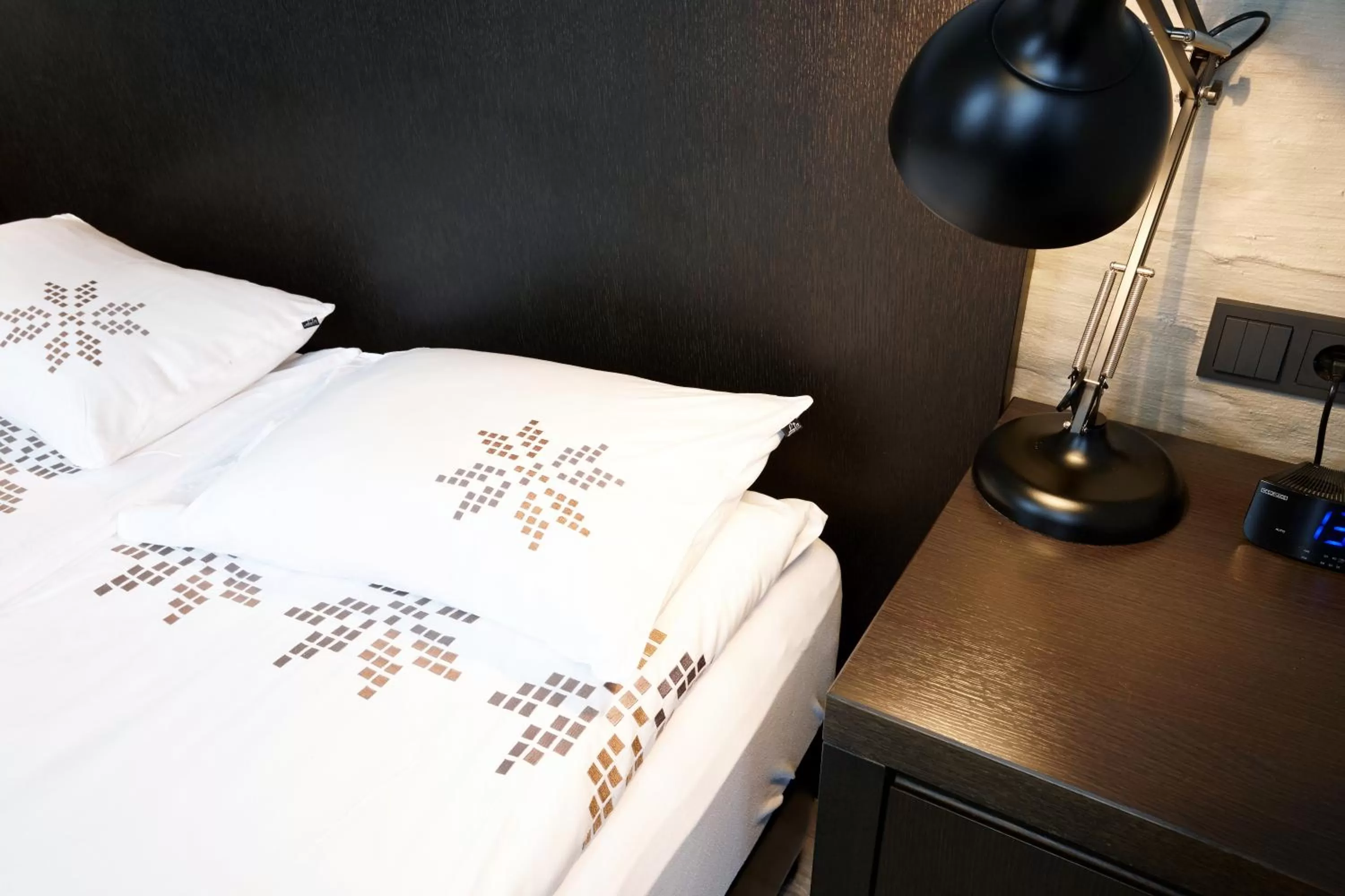 Bedroom, Bed in Fosshotel Rauðará