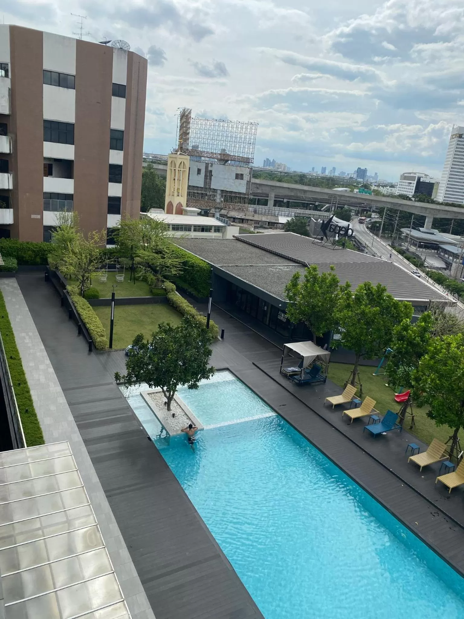 Garden view in The Quarter Ladprao by UHG