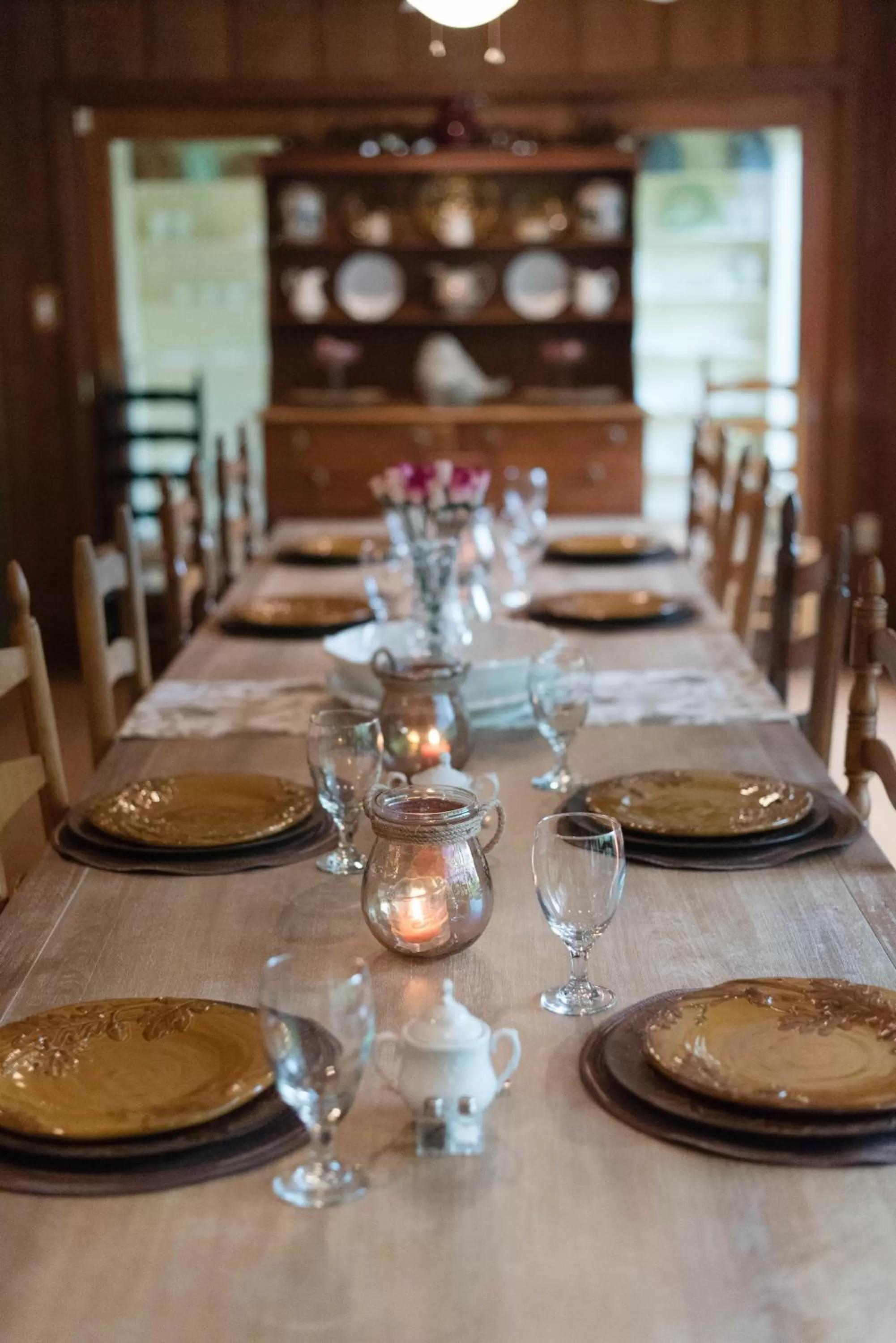 Dining area in The Inn at White Oak
