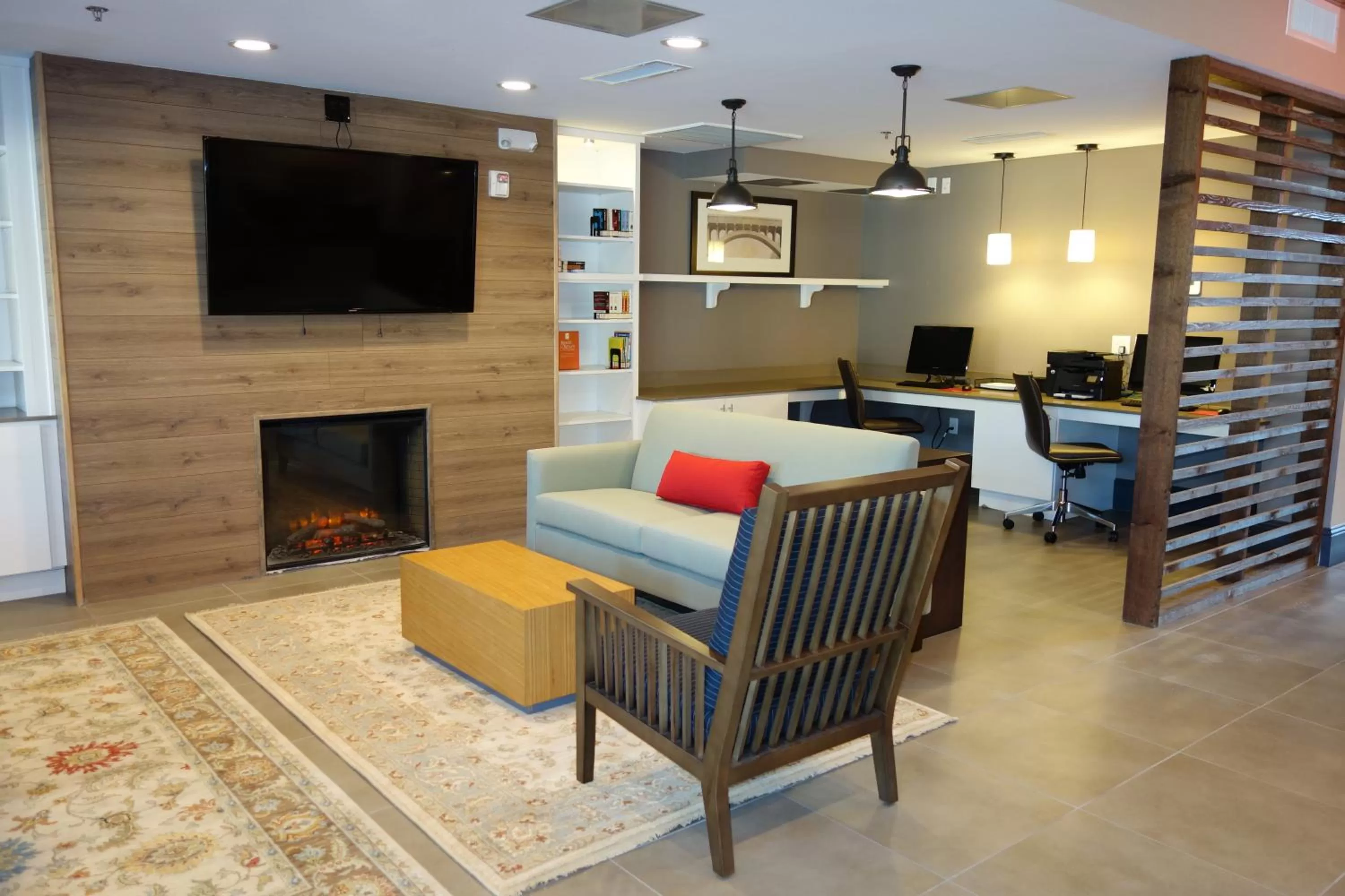 Lobby or reception in Best Western Plus Westheimer - Westchase Inn & Suites