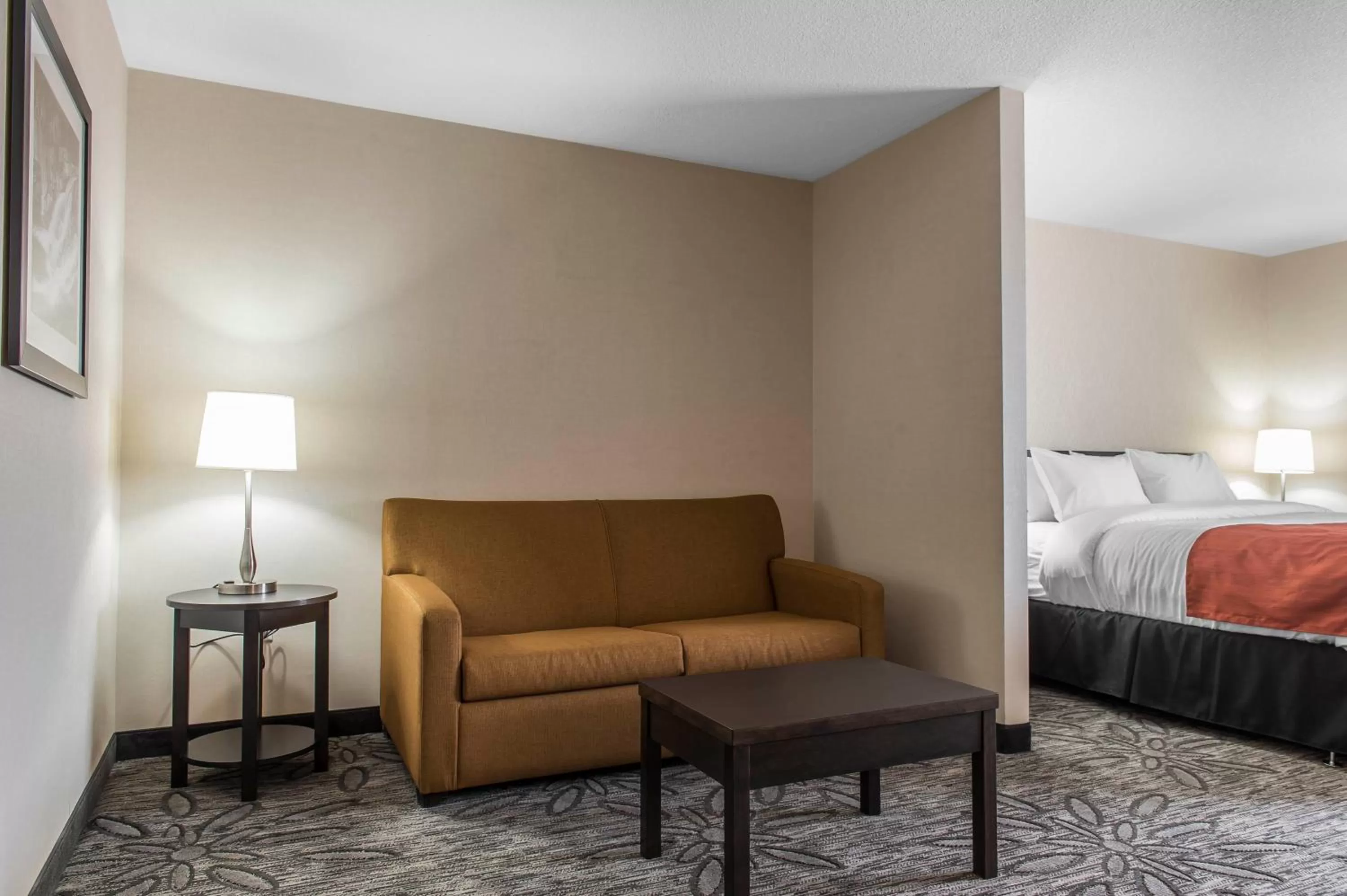 King Suite - Non-Smoking in Quality Inn & Suites Kingston