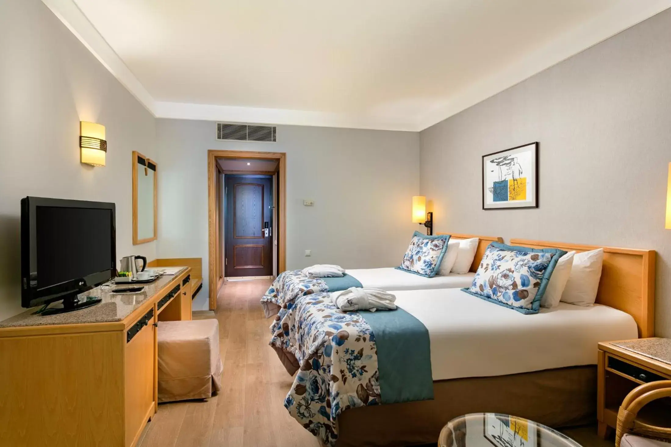 Triple Bungalow - High Class All Inclusive in Xanadu Resort - High Class All Inclusive Triple Bungalow - High Class All Inclusive in Xanadu Resort - High Class All Inclusive