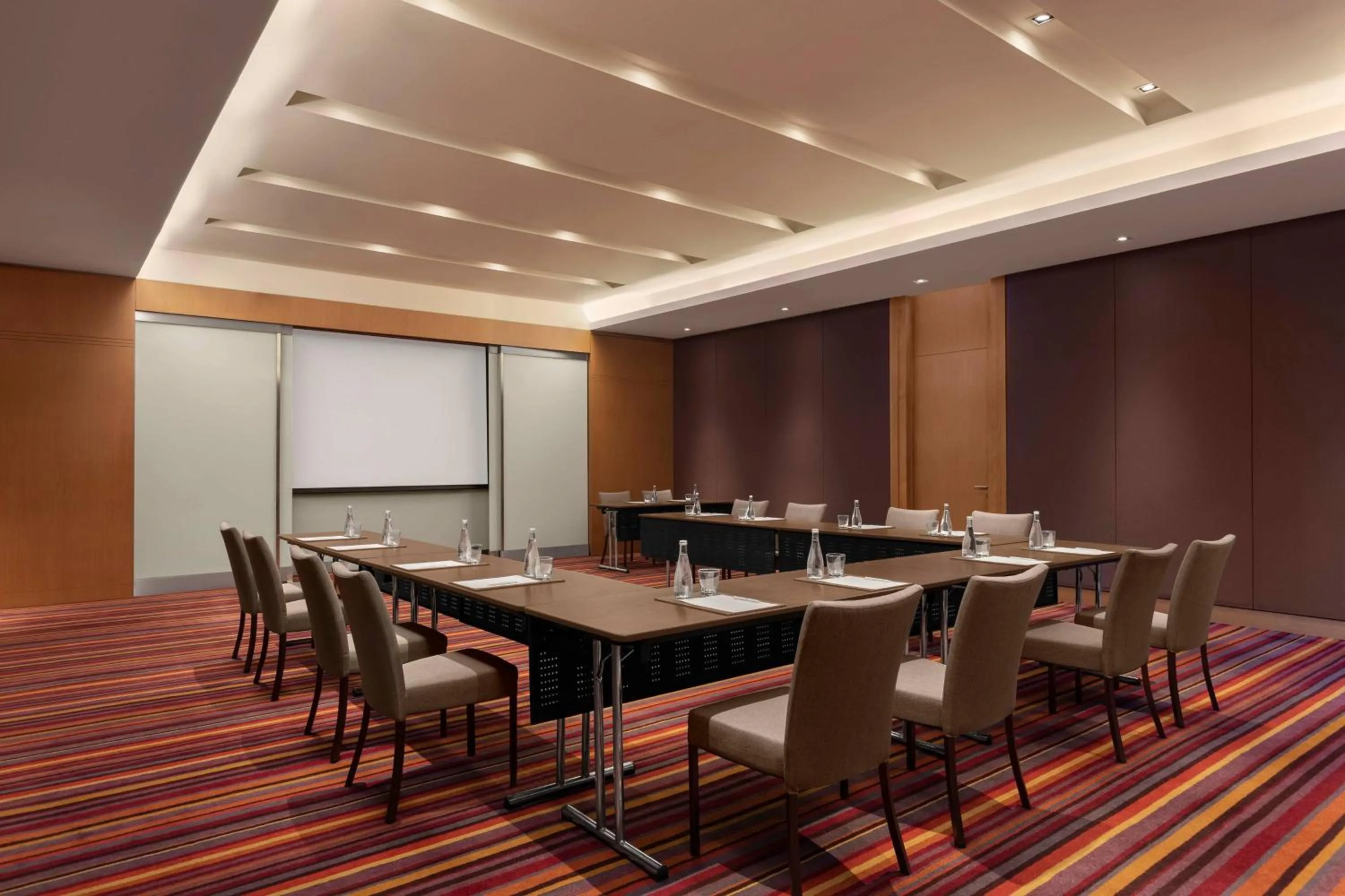 Meeting/conference room in Marriott Executive Apartments Sukhumvit Park, Bangkok
