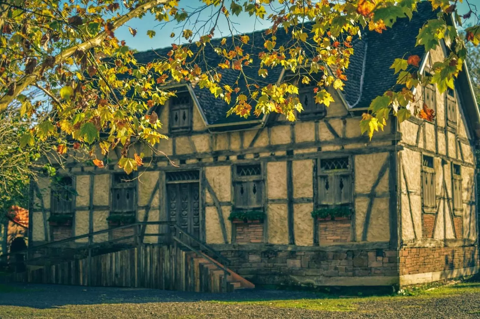 Entertainment, Property Building in Hotel Visão
