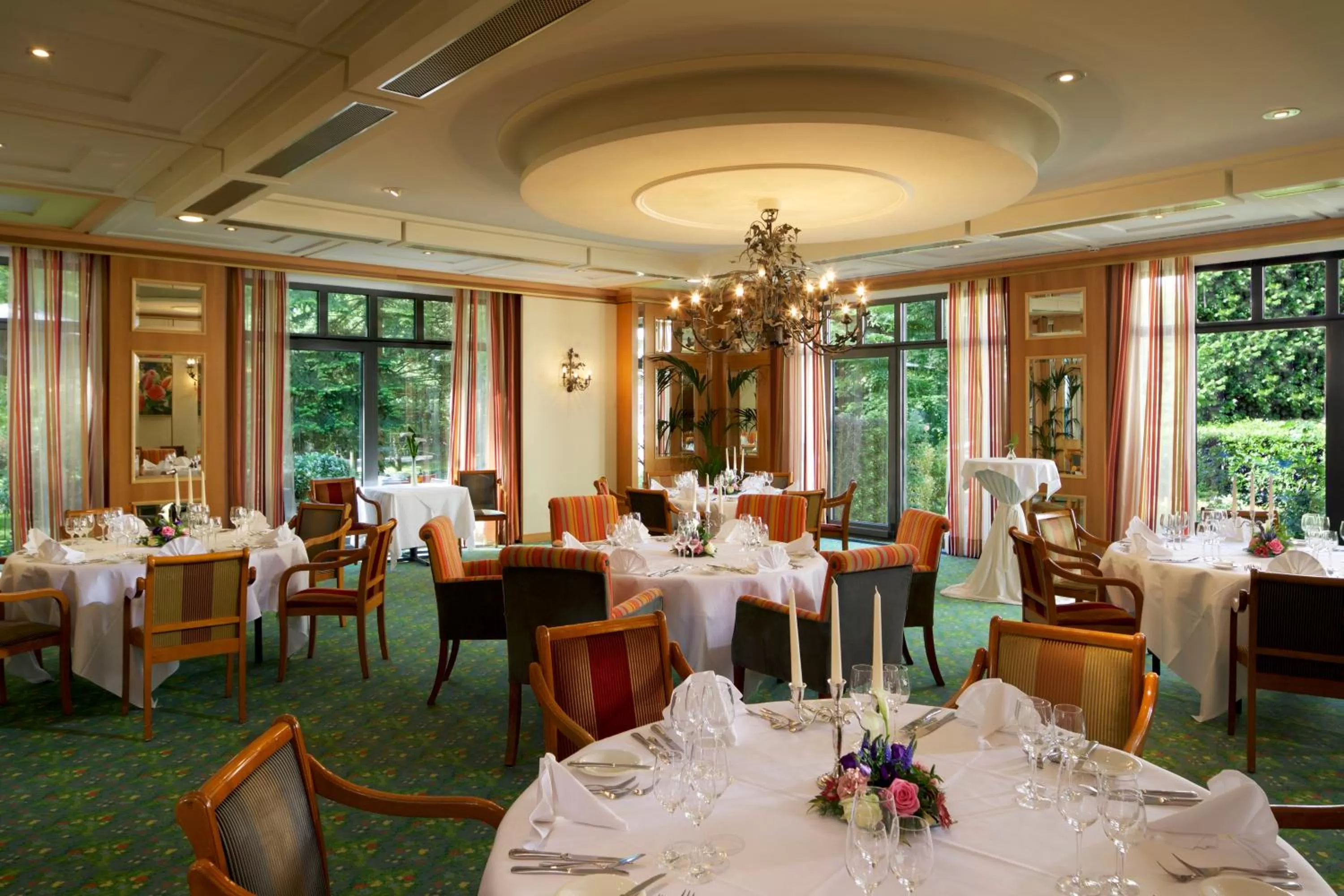 Banquet/Function facilities in Hotel Parc Belair