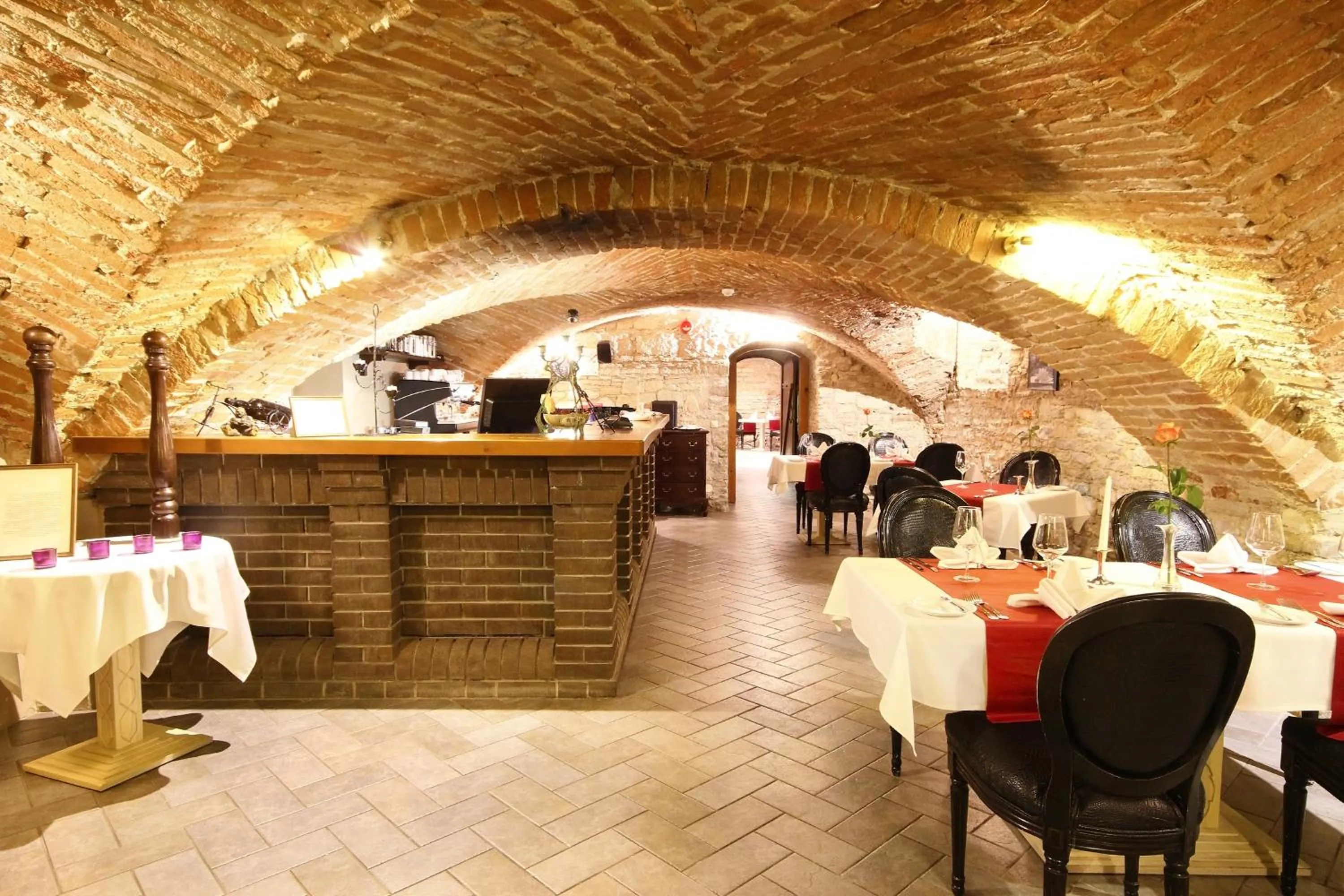 Restaurant/places to eat in Grand Rose SPA Hotel