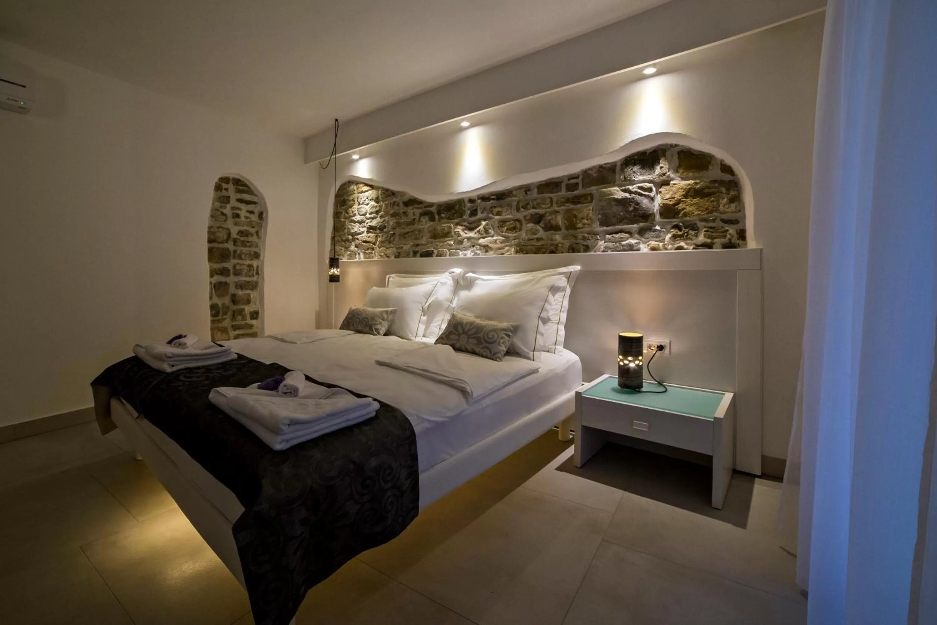 Bedroom, Bed in MEMENTO B&B Piran