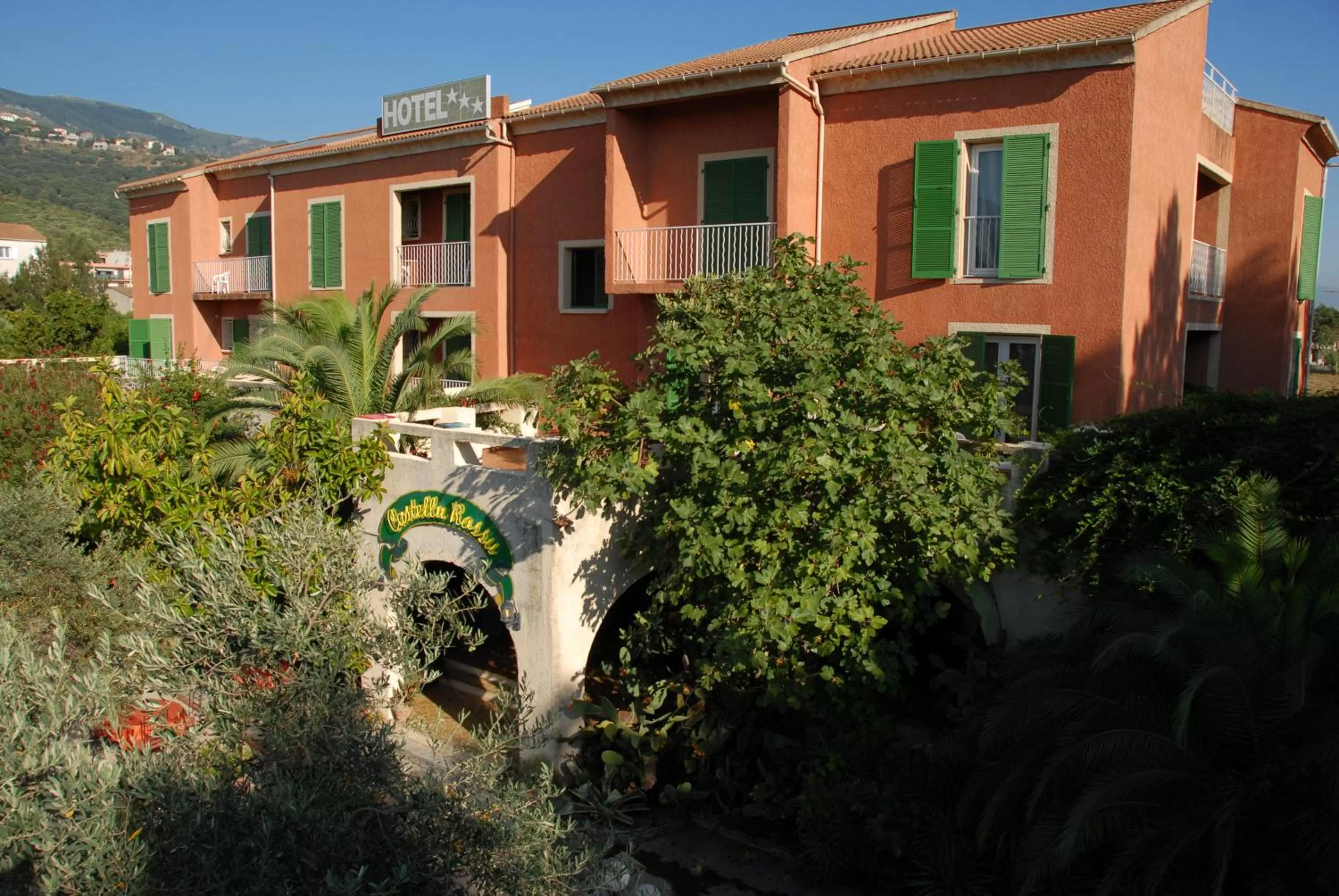 Bird's eye view in Castellu Rossu