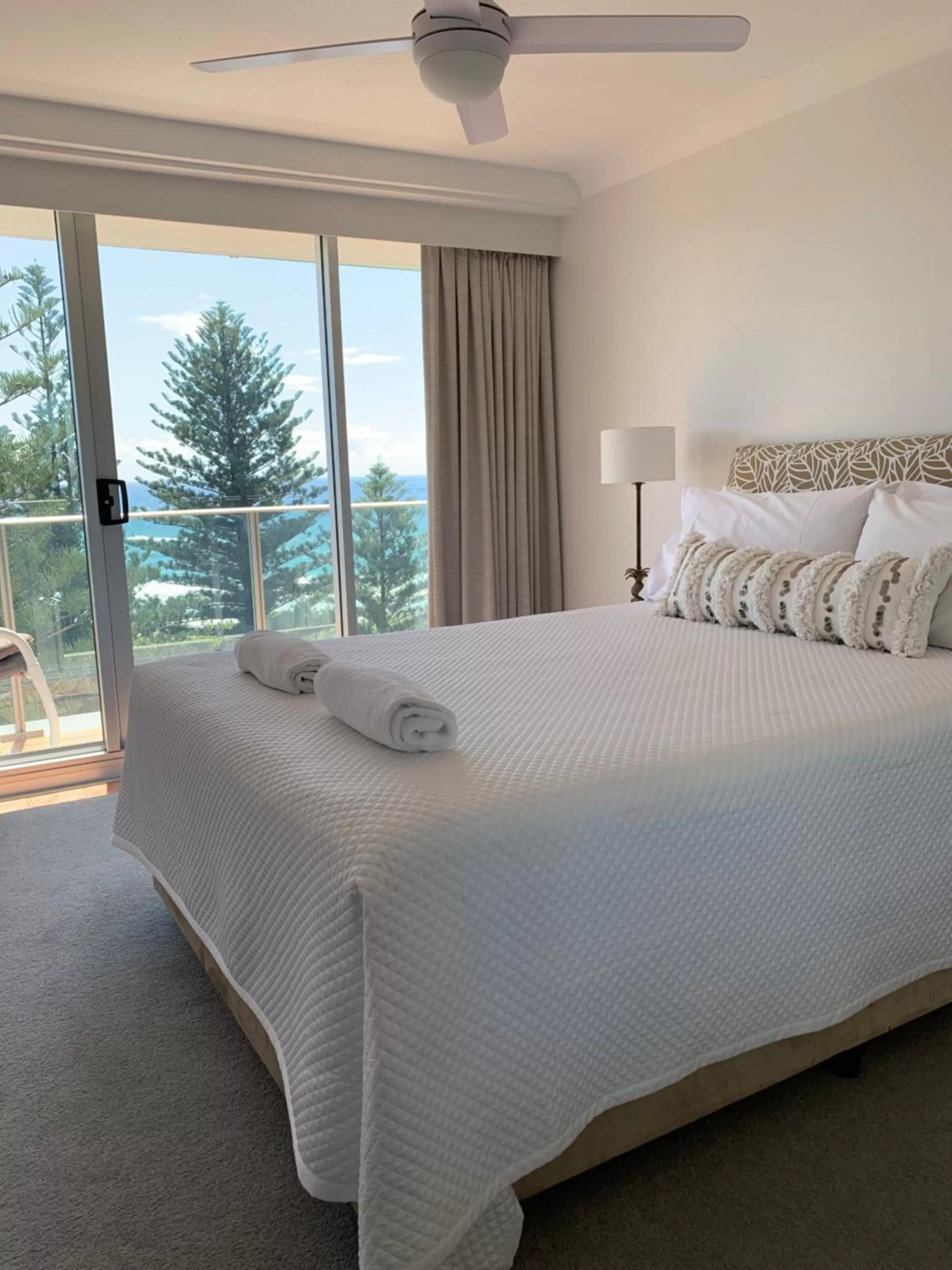 Bedroom, Bed in Pacific Regis Beachfront Holiday Apartments