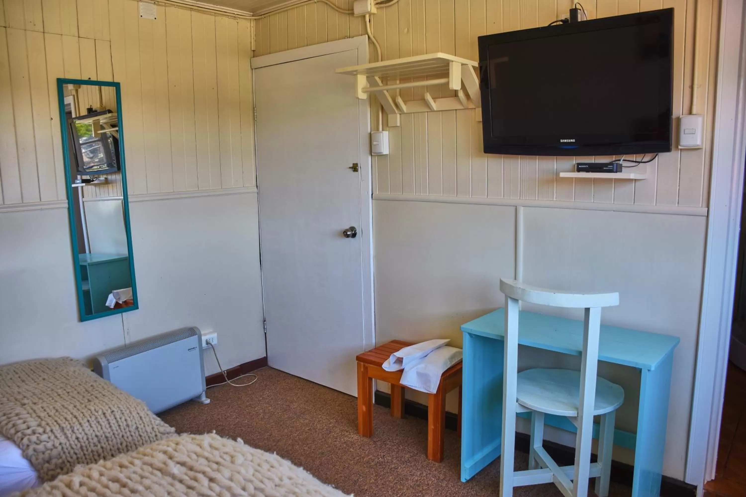 TV/Entertainment Center in Hostal Triwe