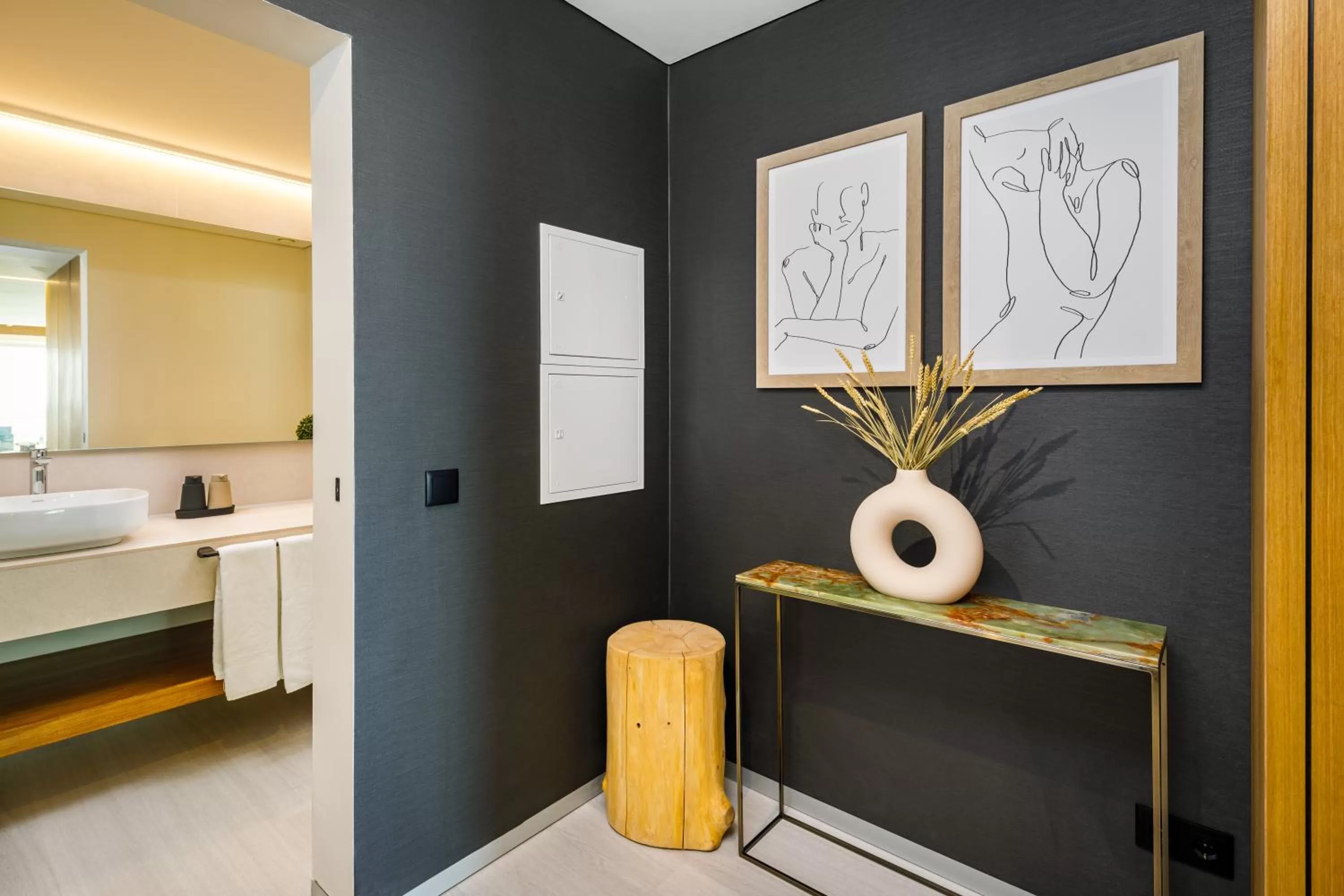 Other, Bed in AP Eva Senses