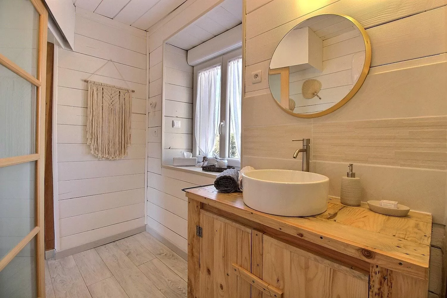 Bedroom in LE MAS COTHY en Provence