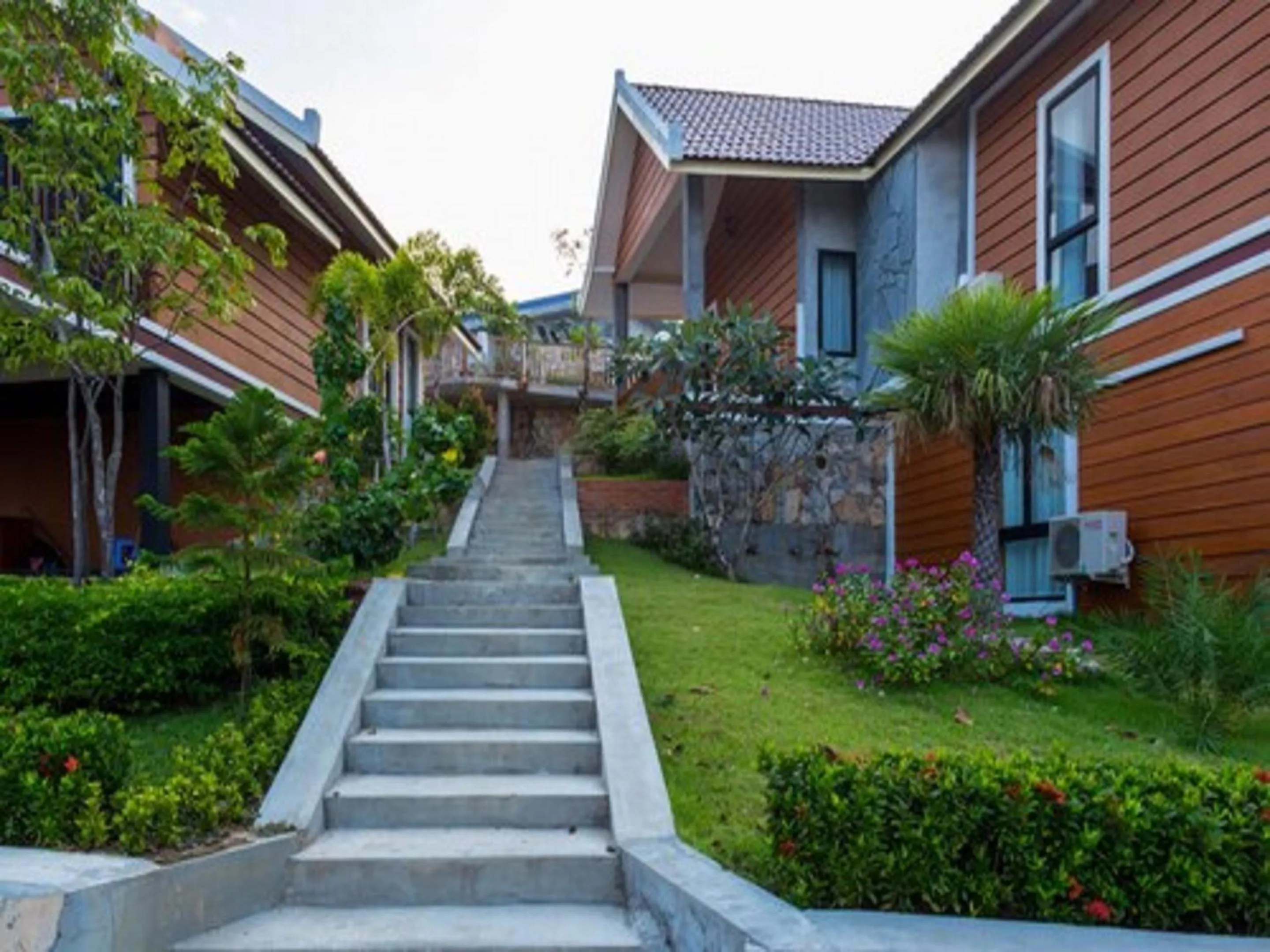 Property building in 360 Resort