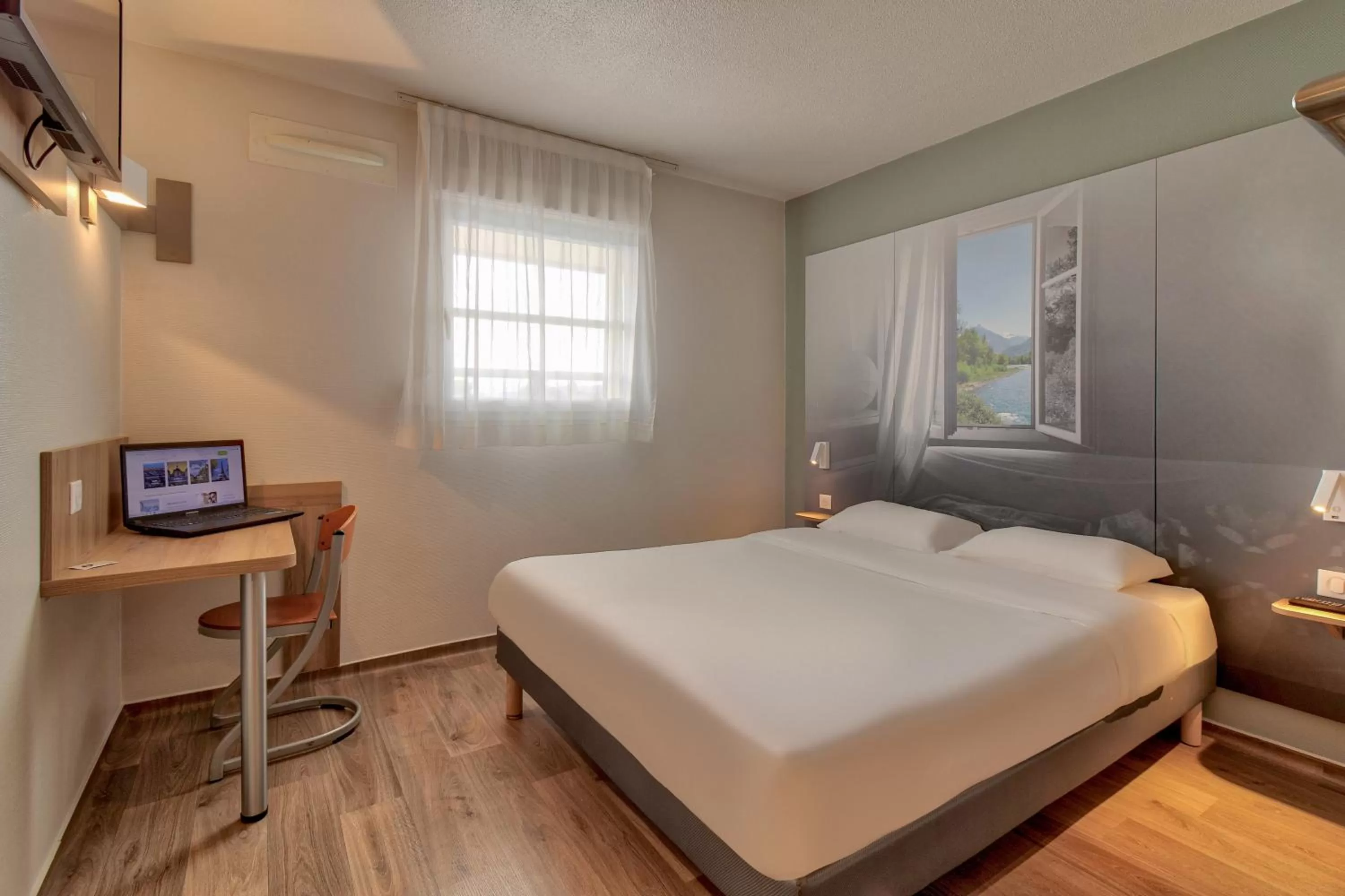 Double Room in B&B HOTEL Pau Lescar