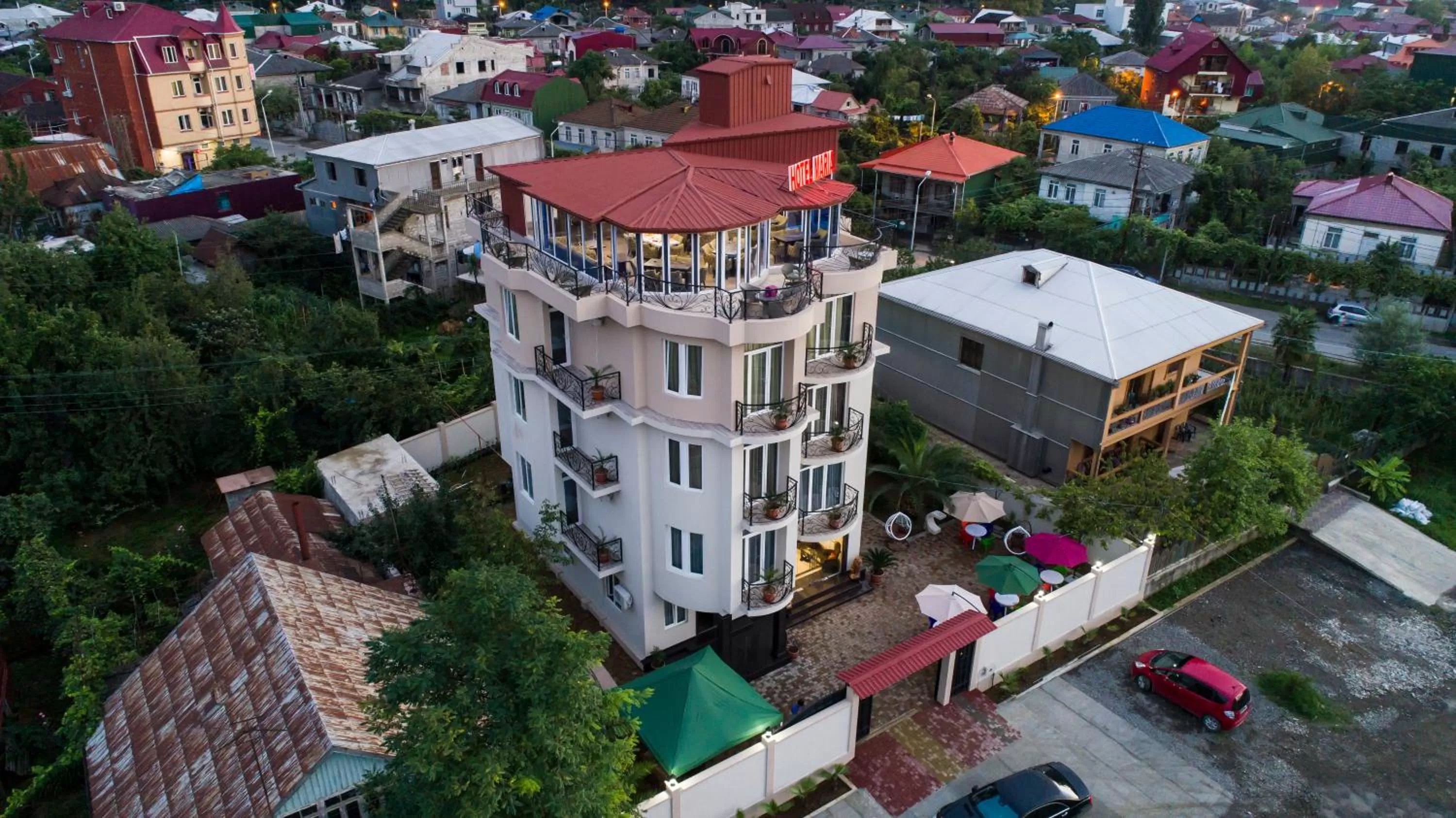 Bird's eye view, Bird's-eye View in Hotel Maria