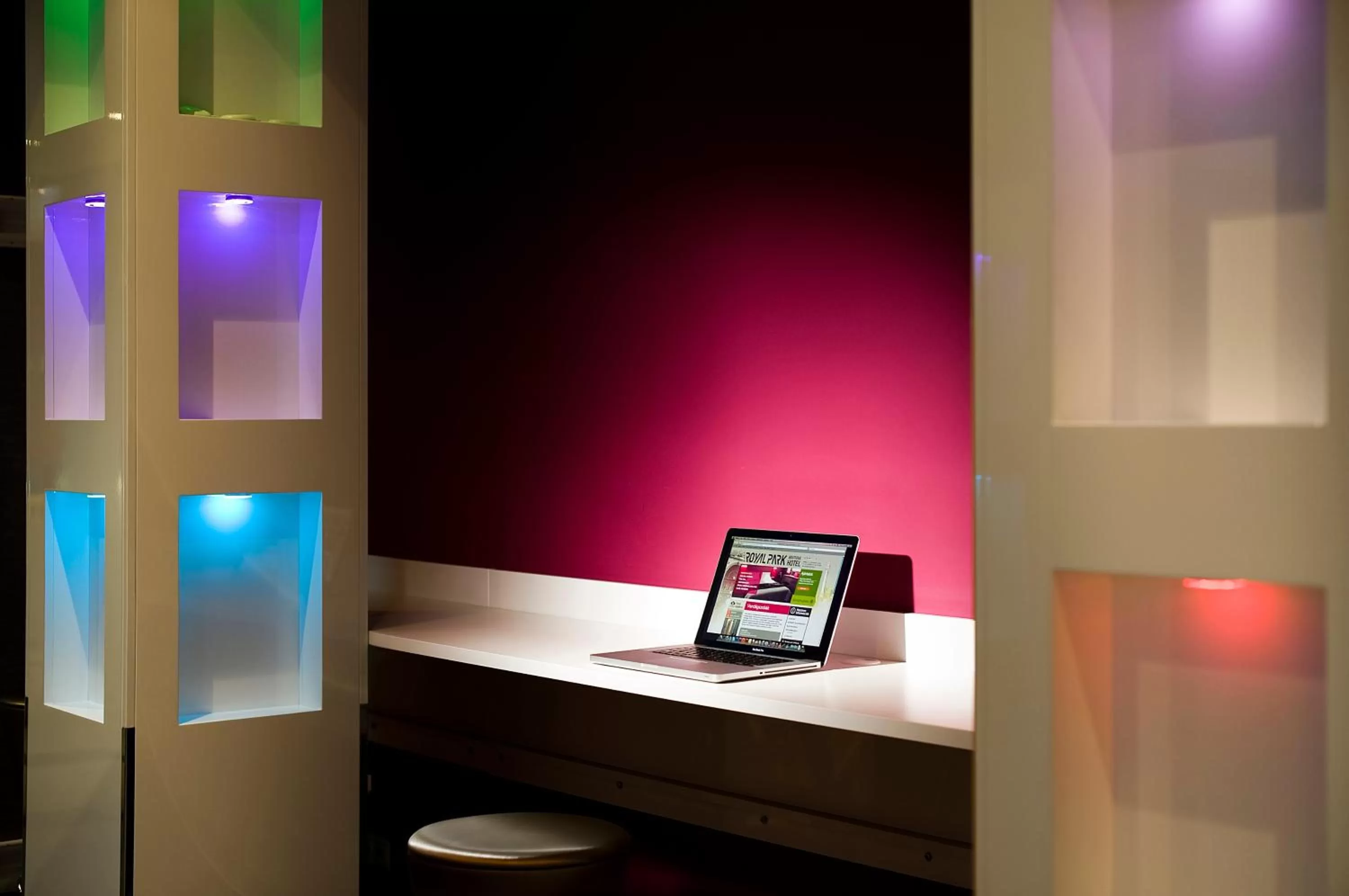 Lobby or reception in Royal Park Boutique Hotel