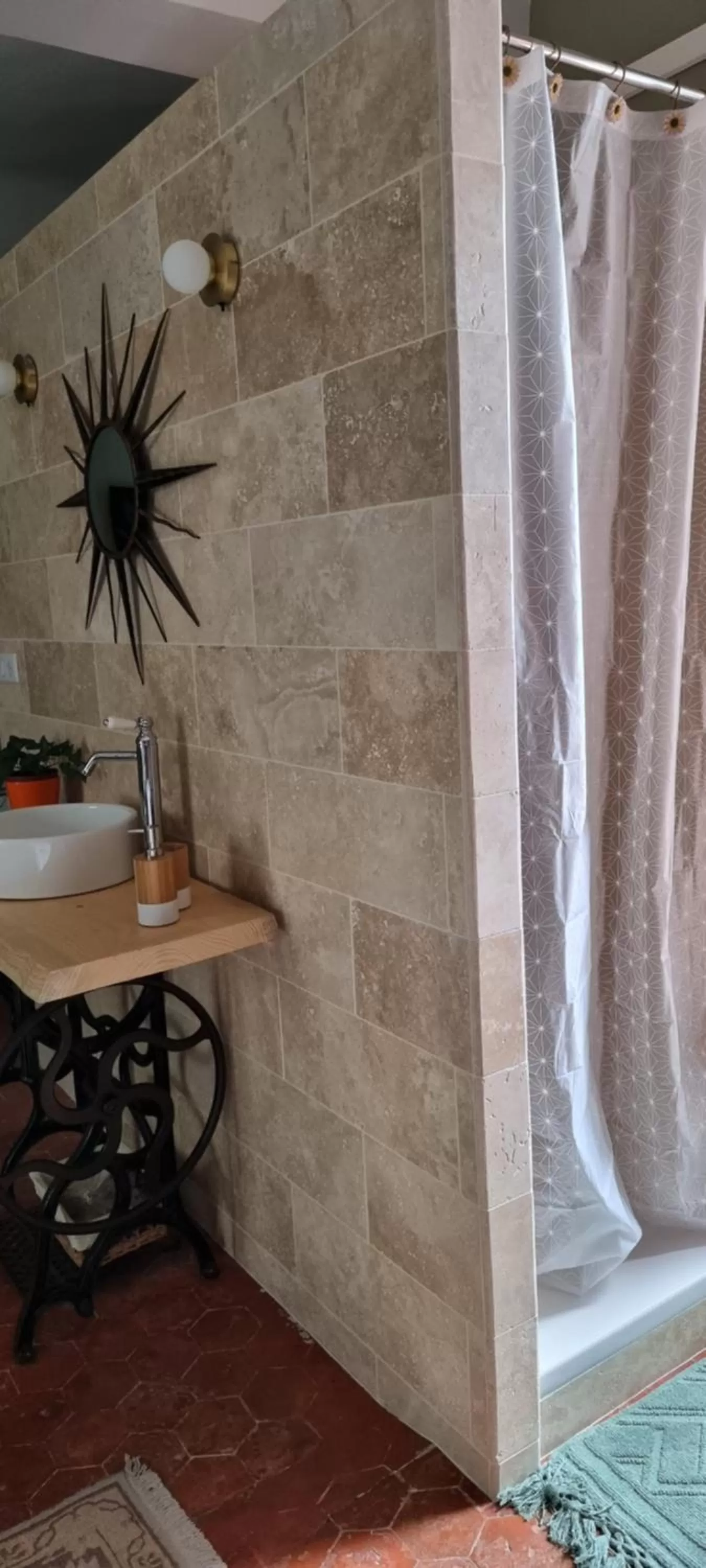 Bathroom in Le Belvédère - Chambres d'hôtes de charme et Restaurant