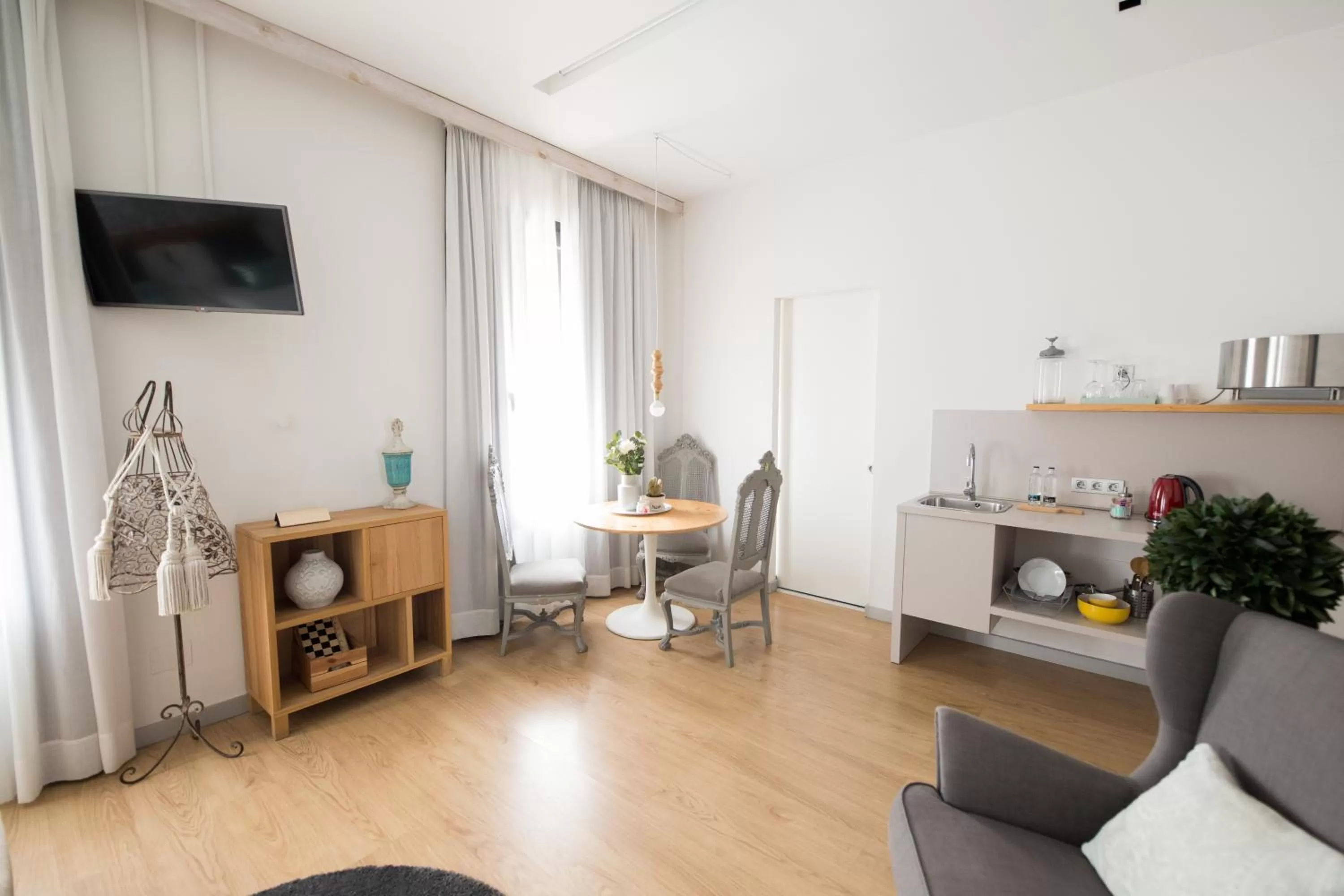 Junior Suite with views in Bed and Chic