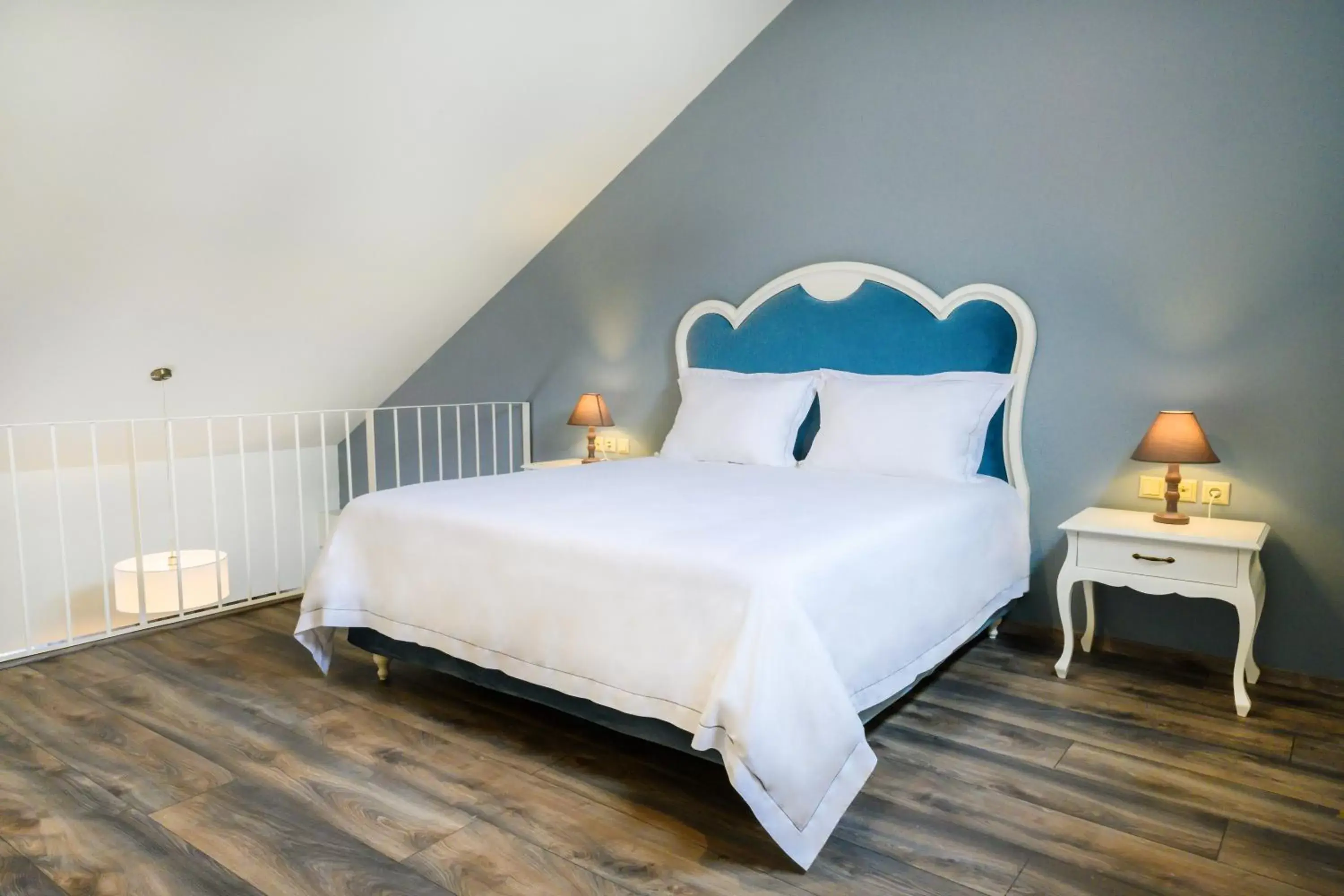 Duplex Suite in Emerald Suites Duplex Suite in Emerald Suites